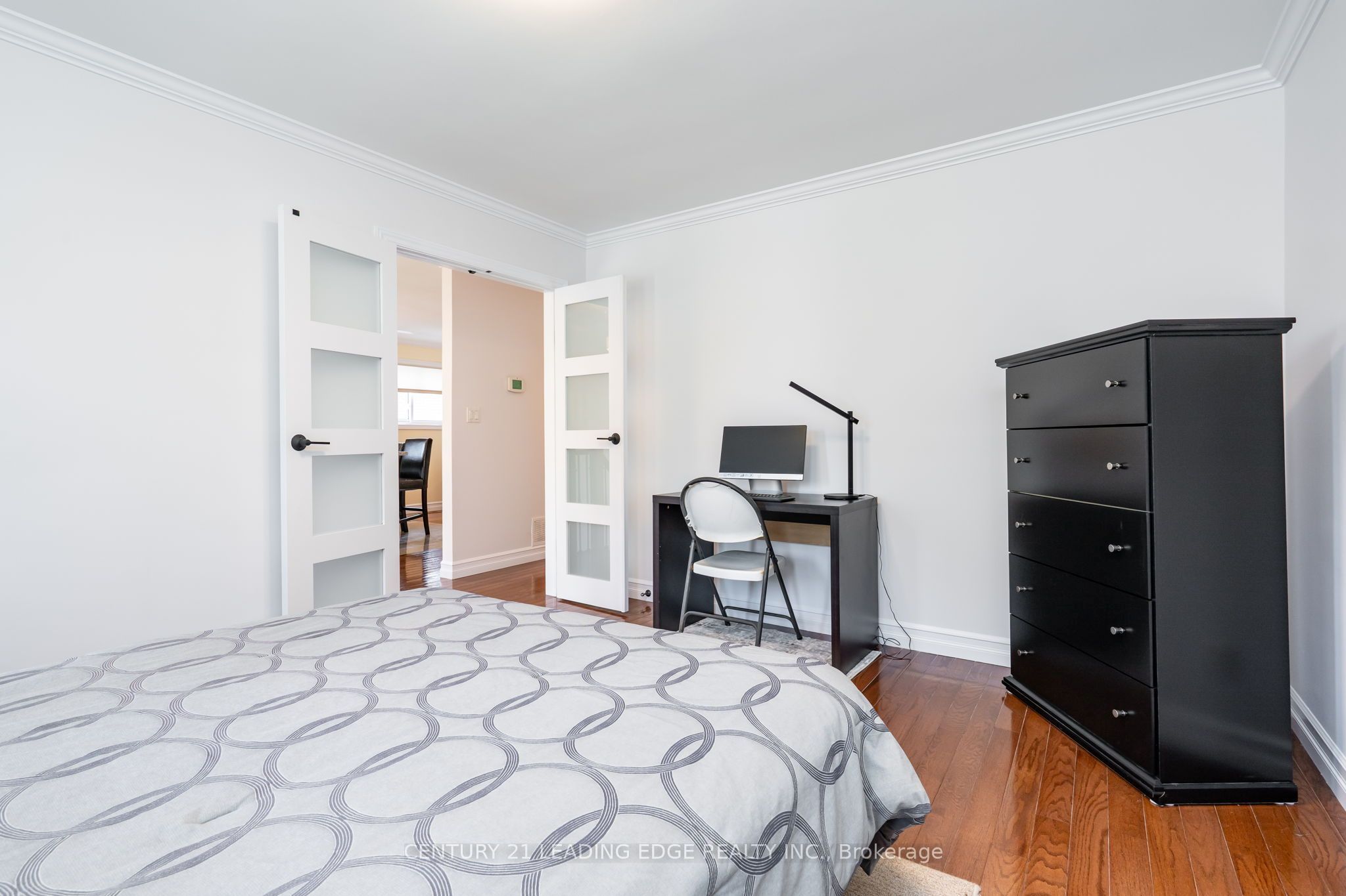 258 Nipigon Street Property Photo 16