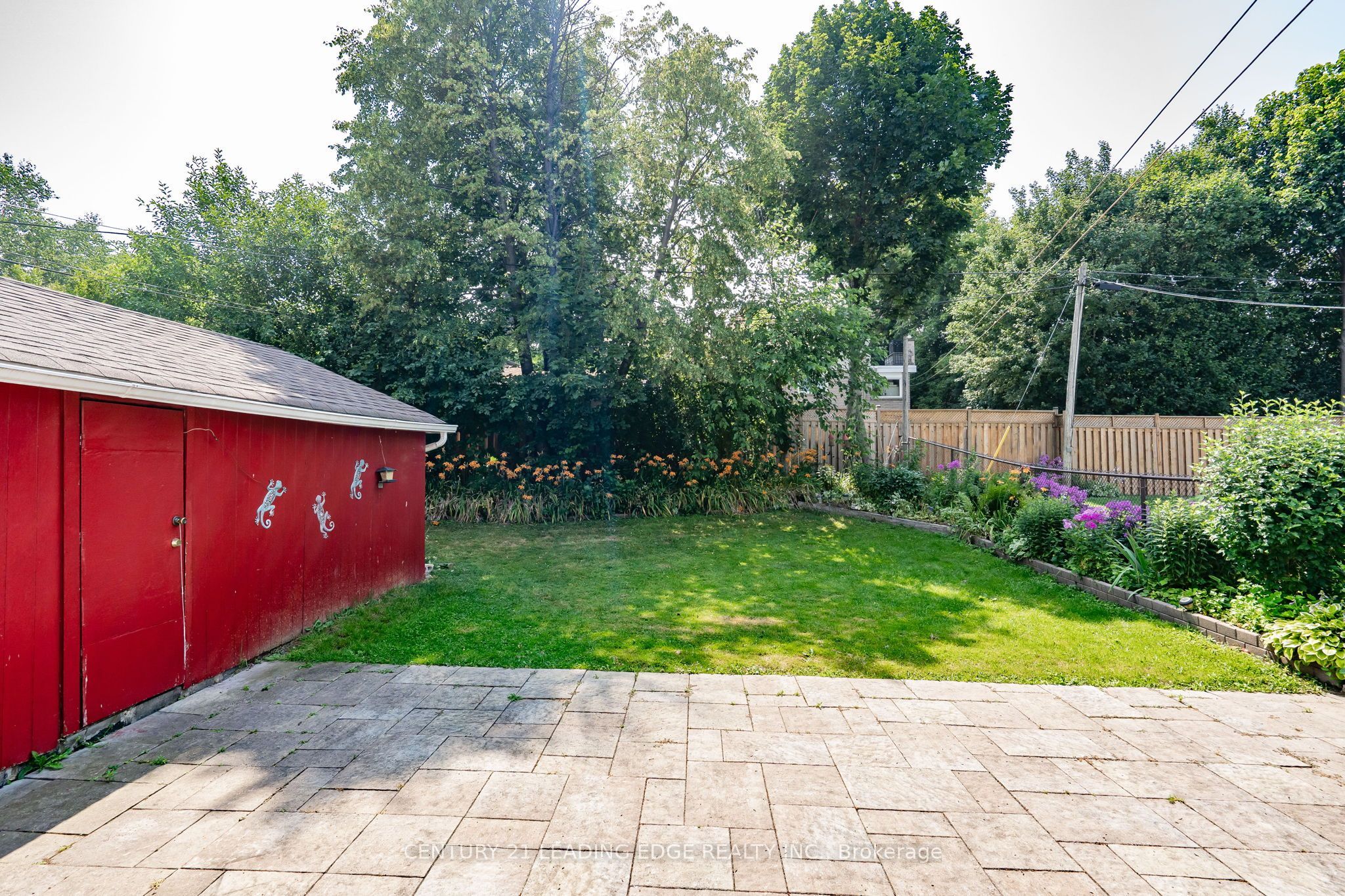 258 Nipigon Street Property Photo 34