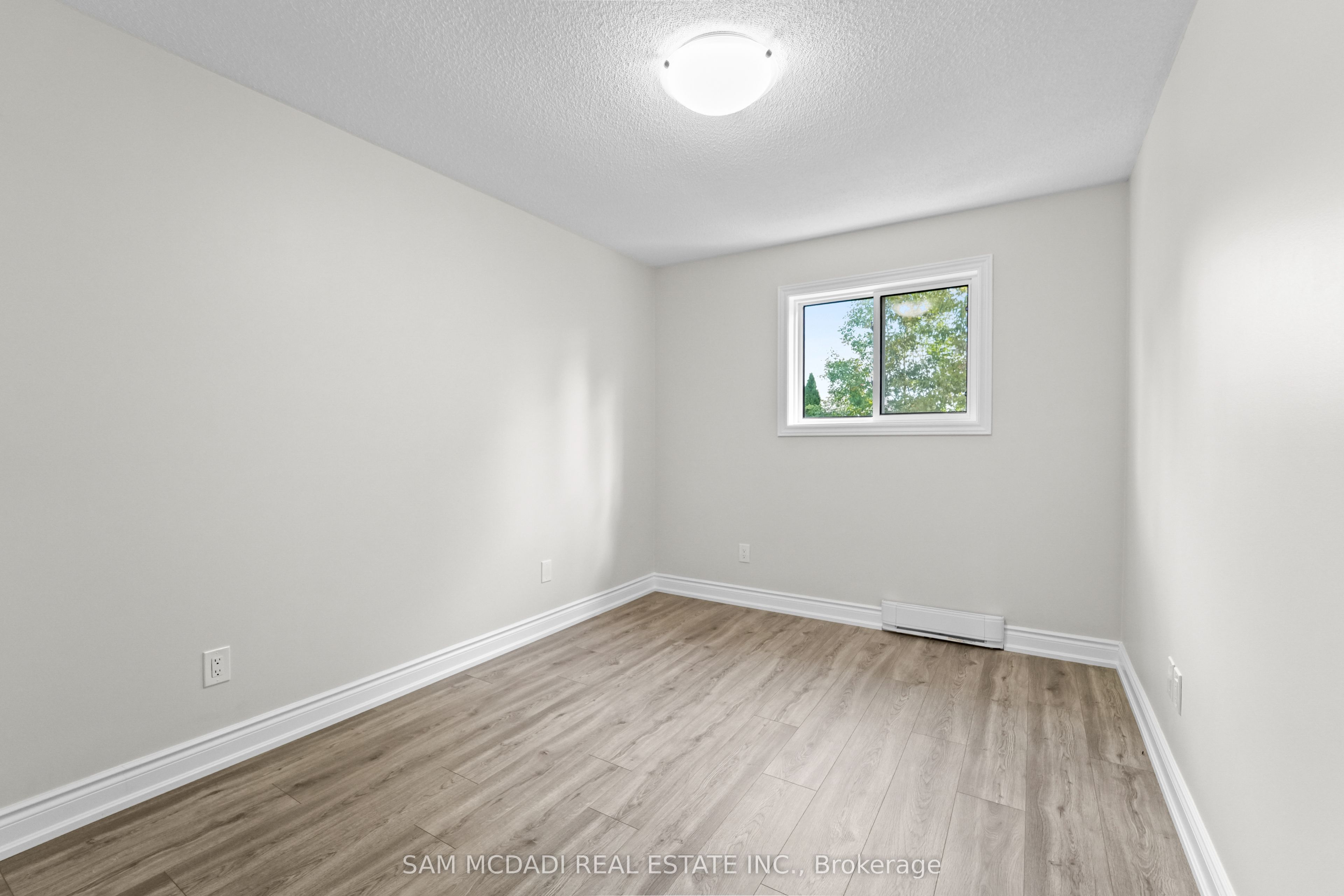 14 Birchfield Drive Property Photo 21