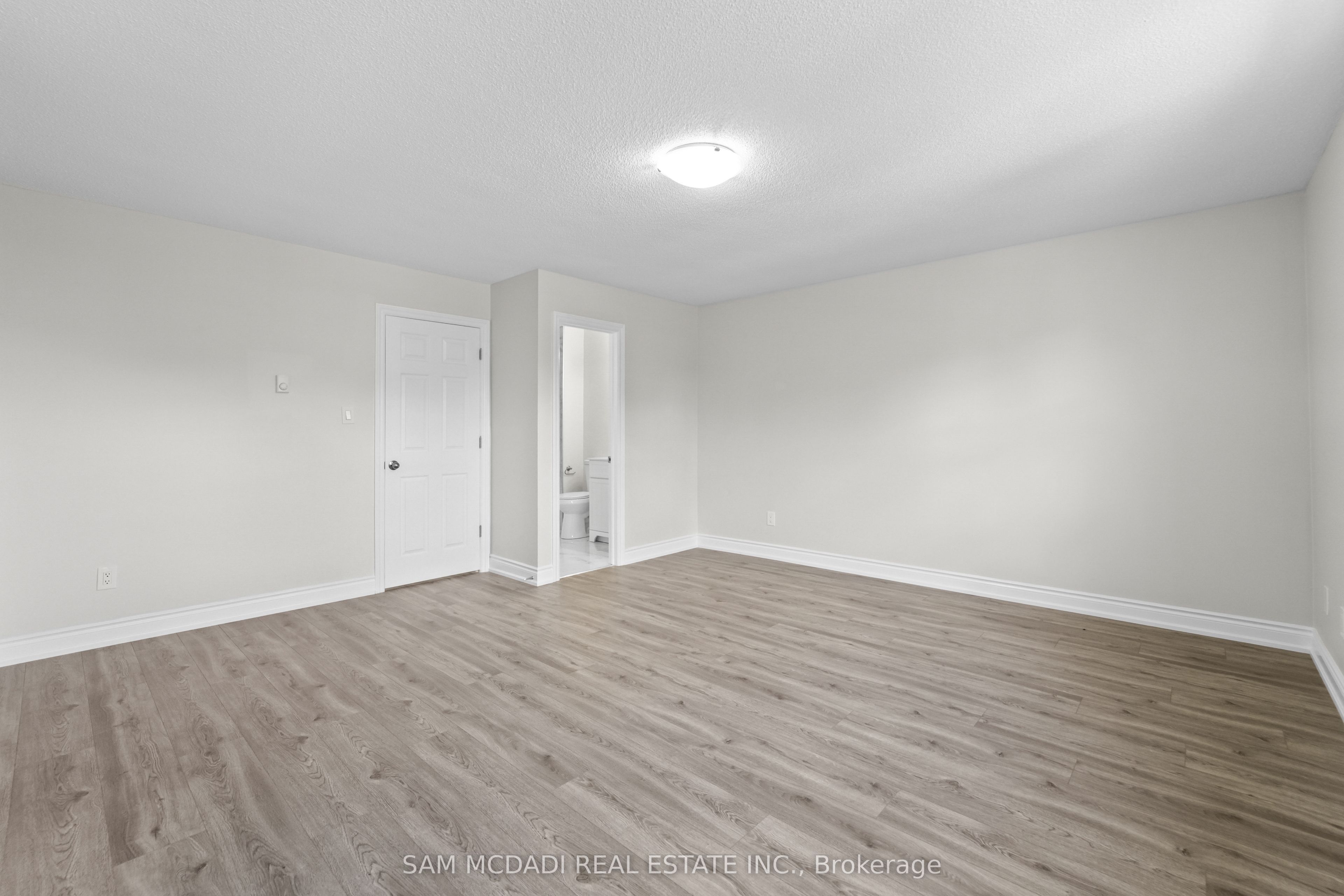 14 Birchfield Drive Property Photo 26