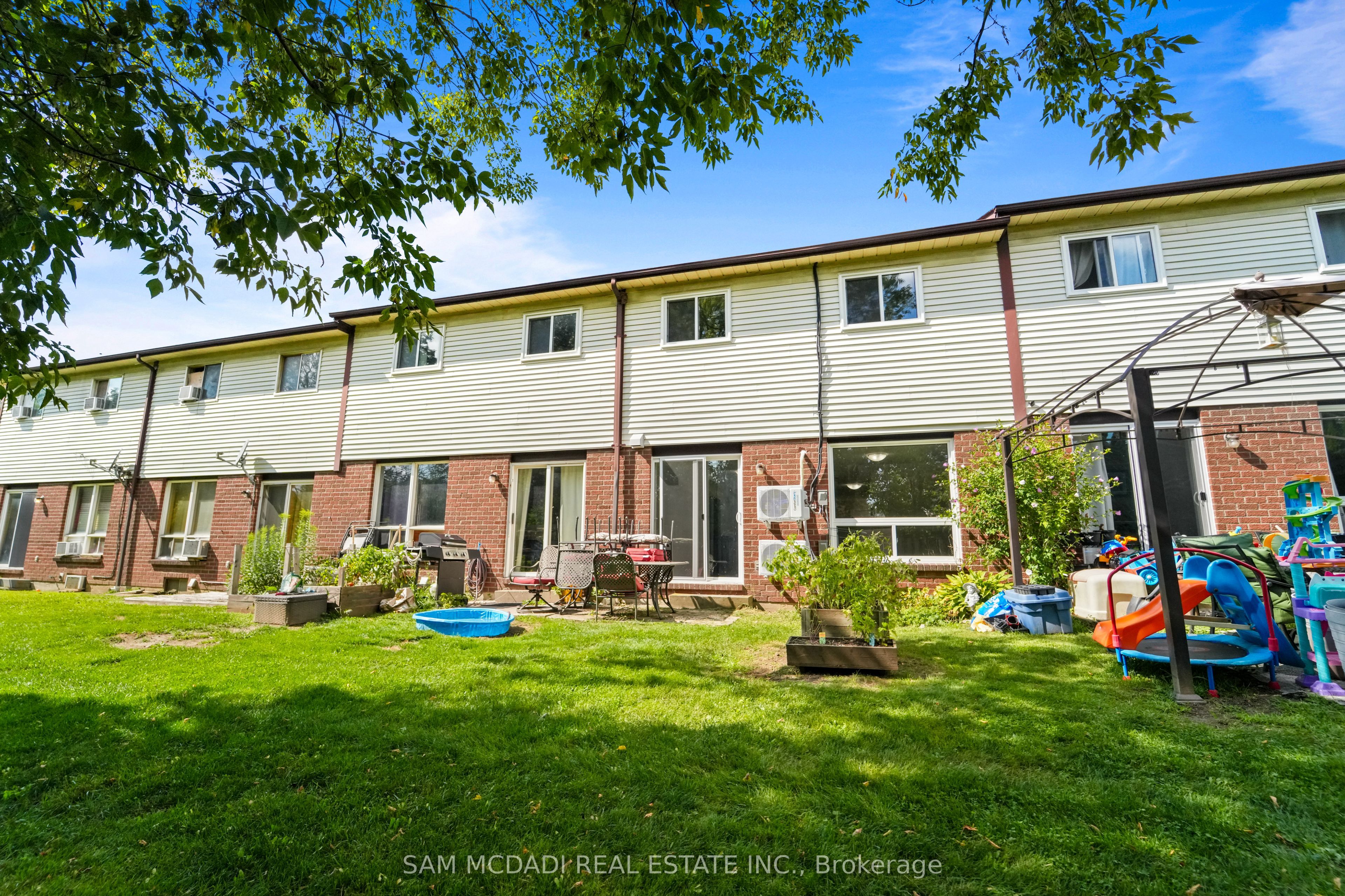 14 Birchfield Drive Property Photo 33