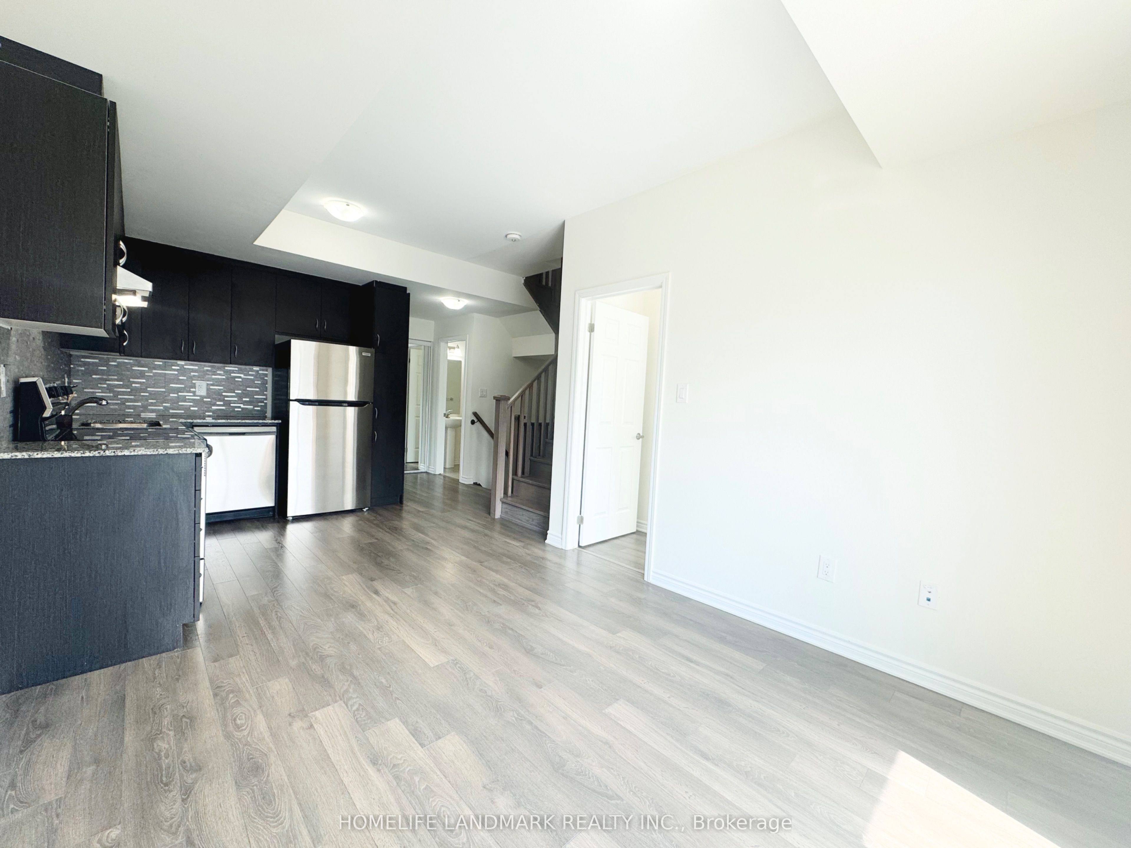 1085 Danforth Road 214 Property Photo 3