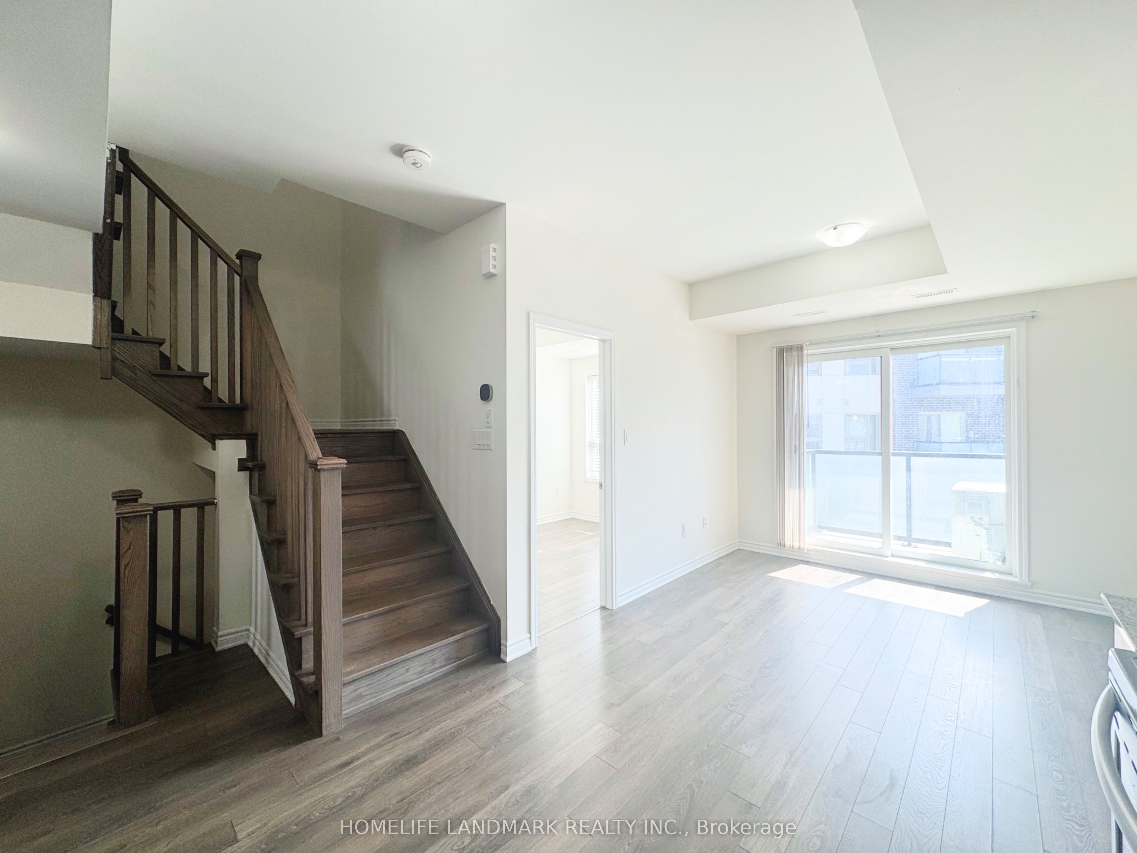 1085 Danforth Road 214 Property Photo 4