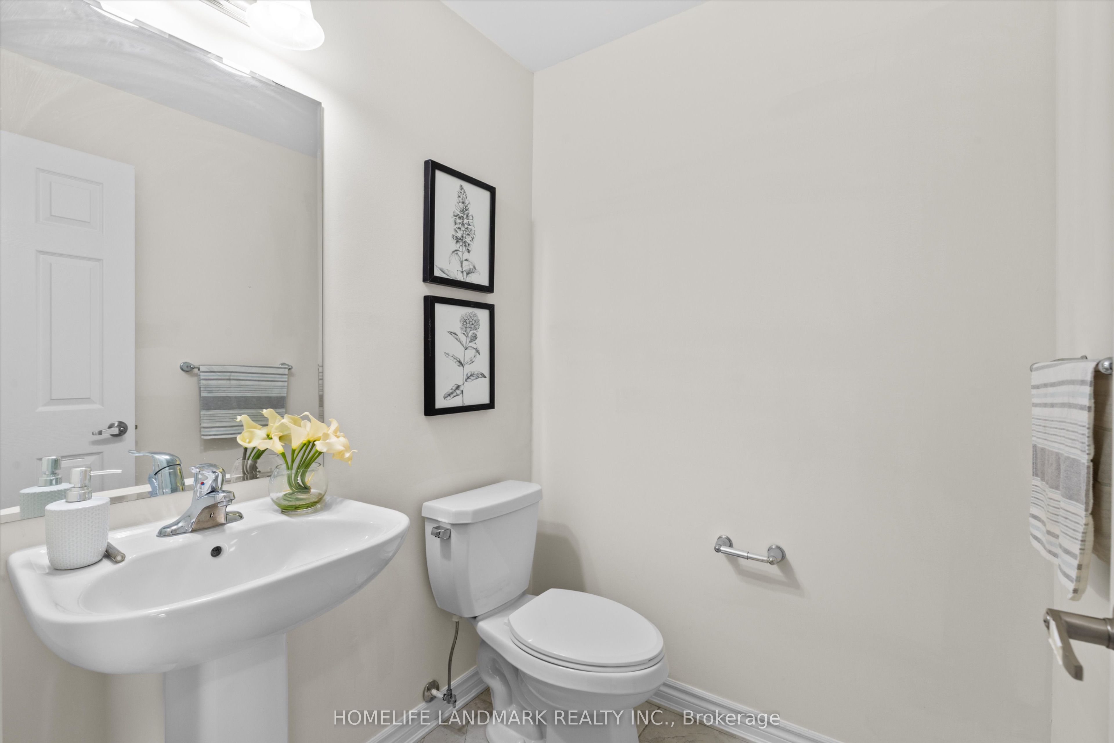 1085 Danforth Road 214 Property Photo 16