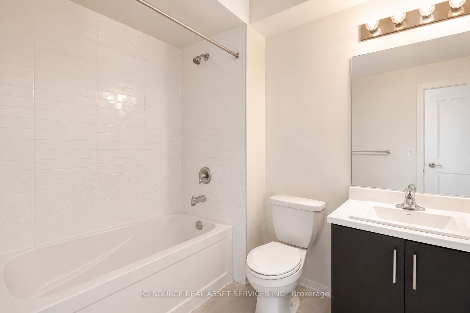 14 Bateson Street Property Photo 14