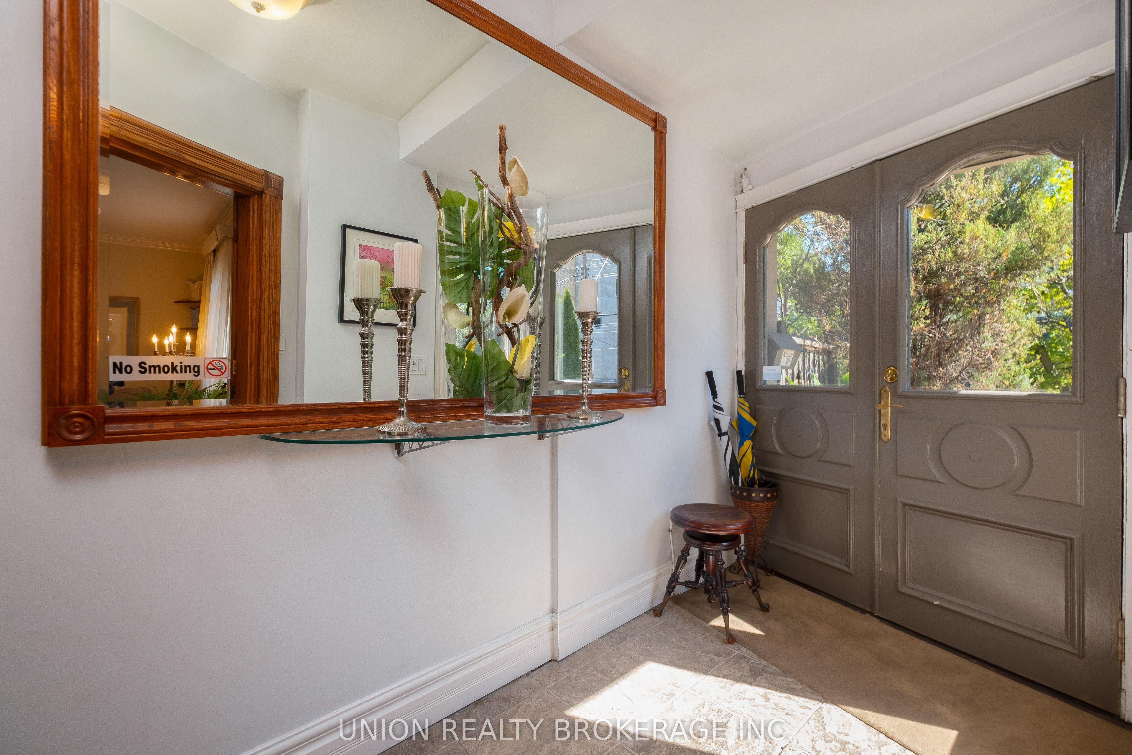 394 Coxwell Avenue Property Photo 3