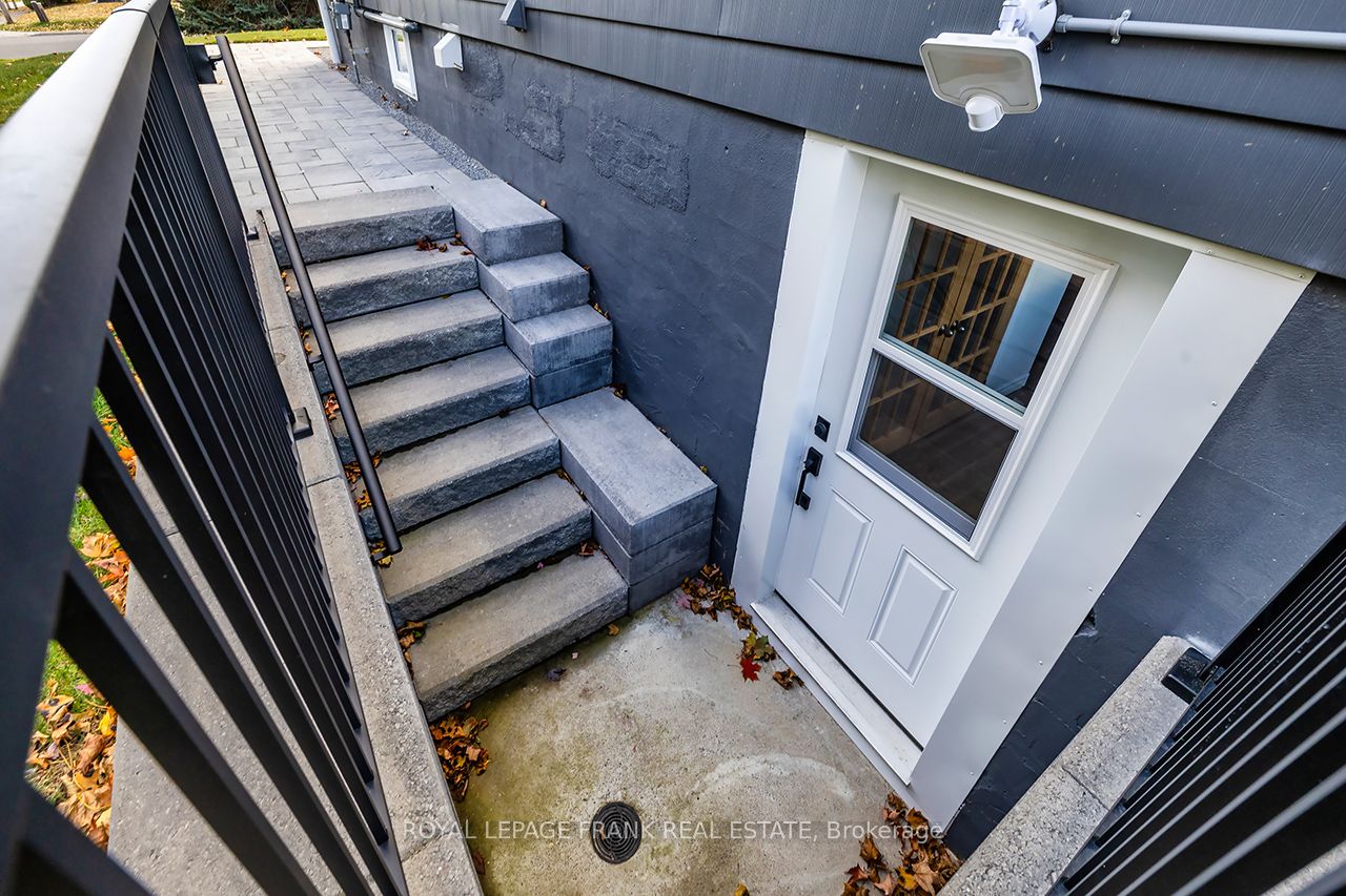 1695 Scugog Street Property Photo 38