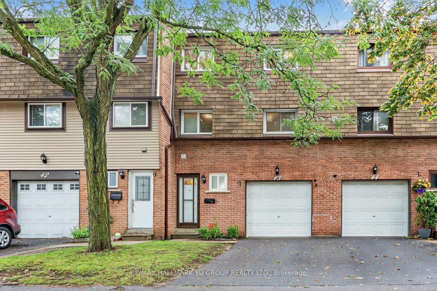 1945 Denmar Road 43