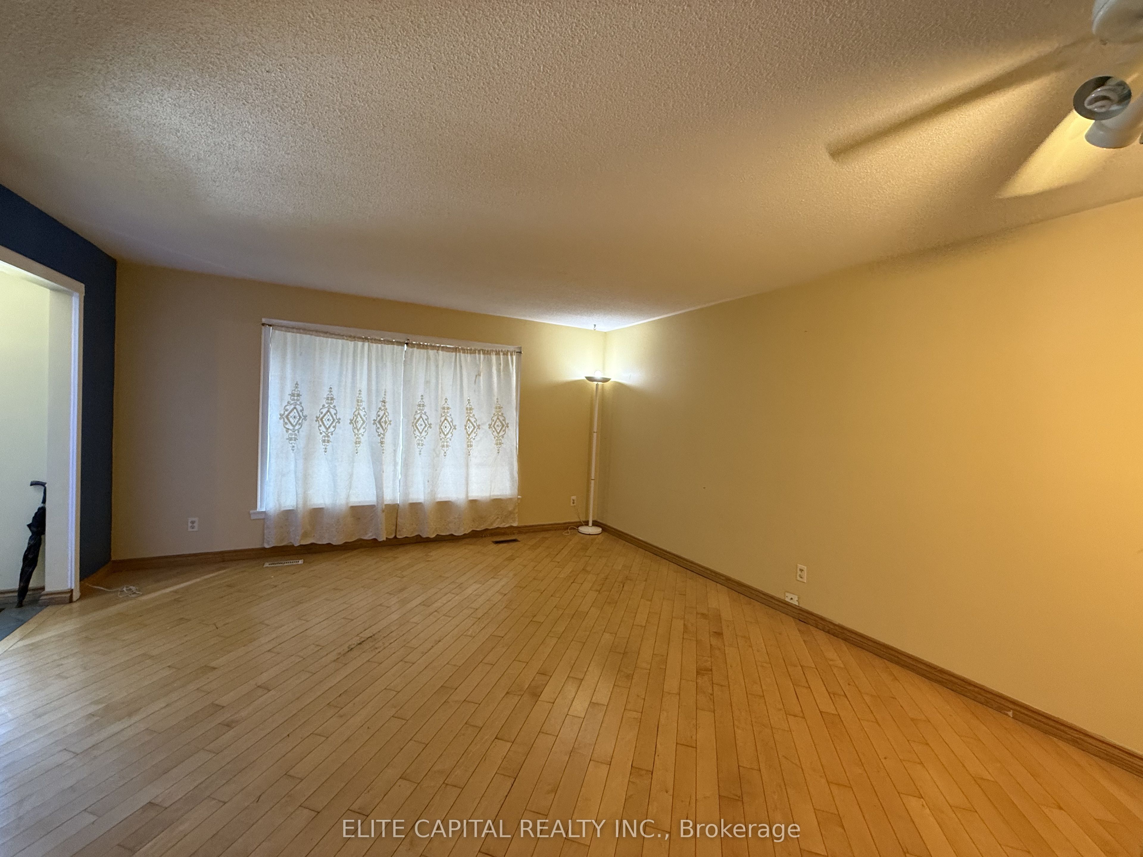 332 Burrows Hall Boulevard Property Photo 2