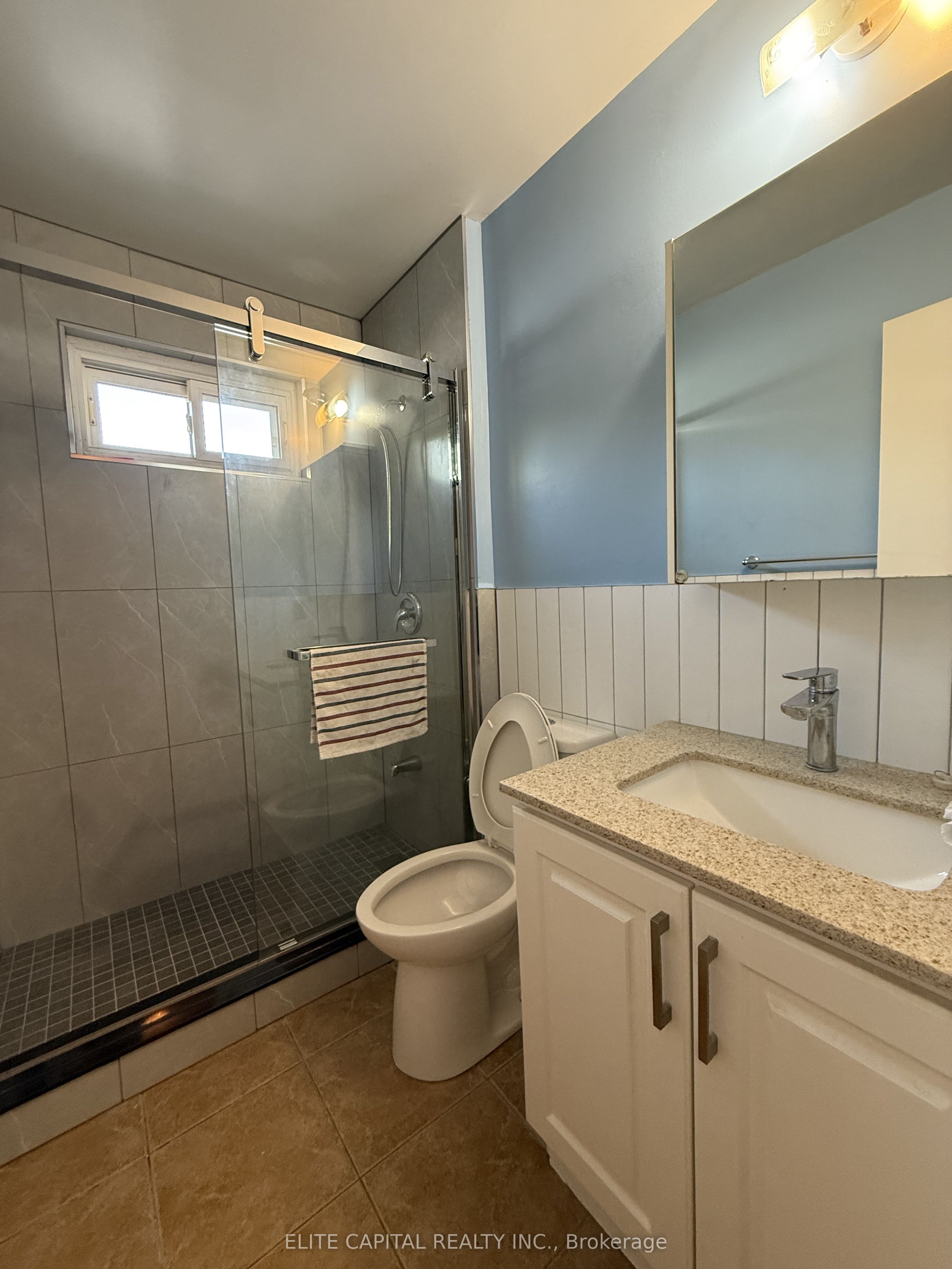 332 Burrows Hall Boulevard Property Photo 8