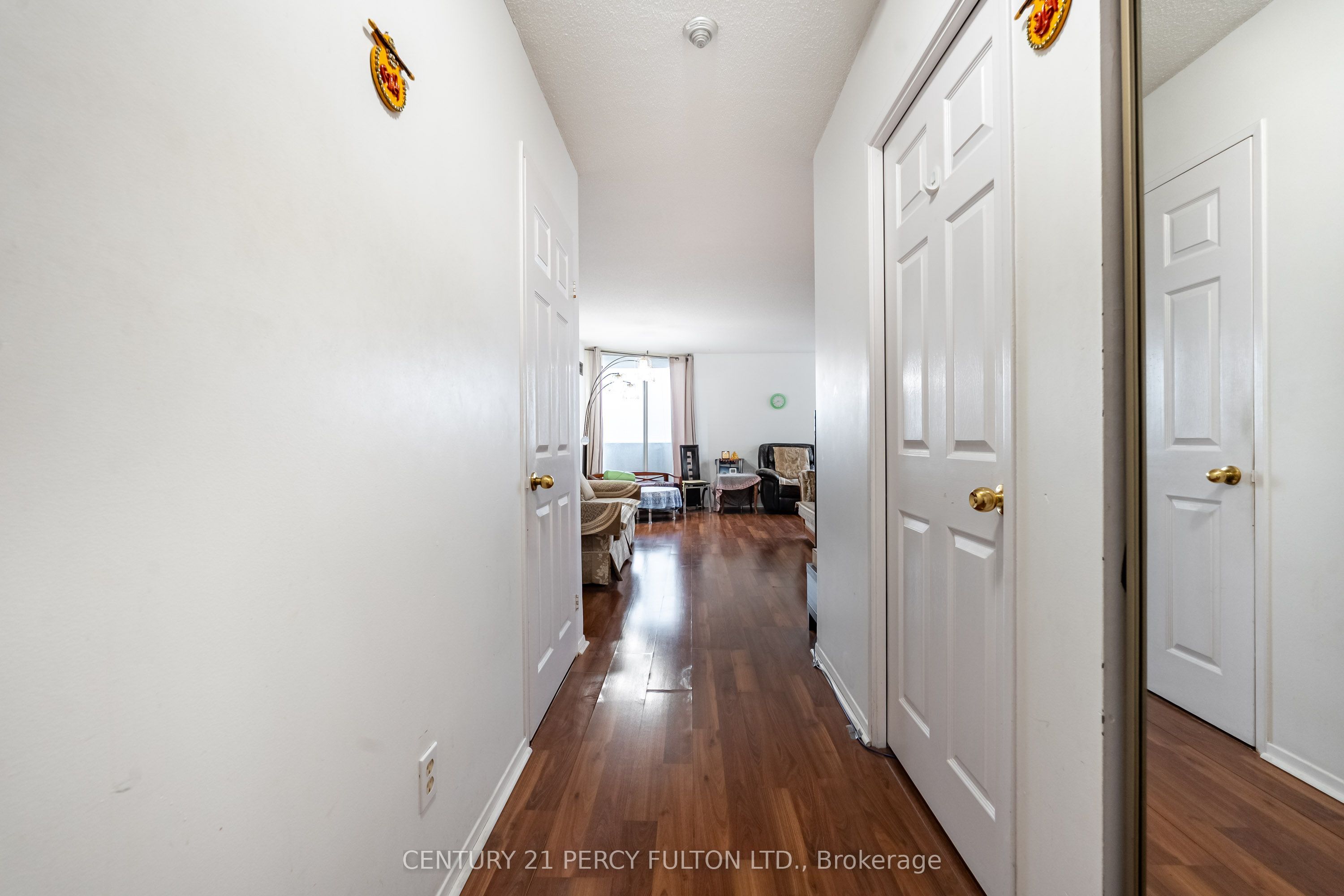 30 Thunder Grove 1008 Property Photo 4