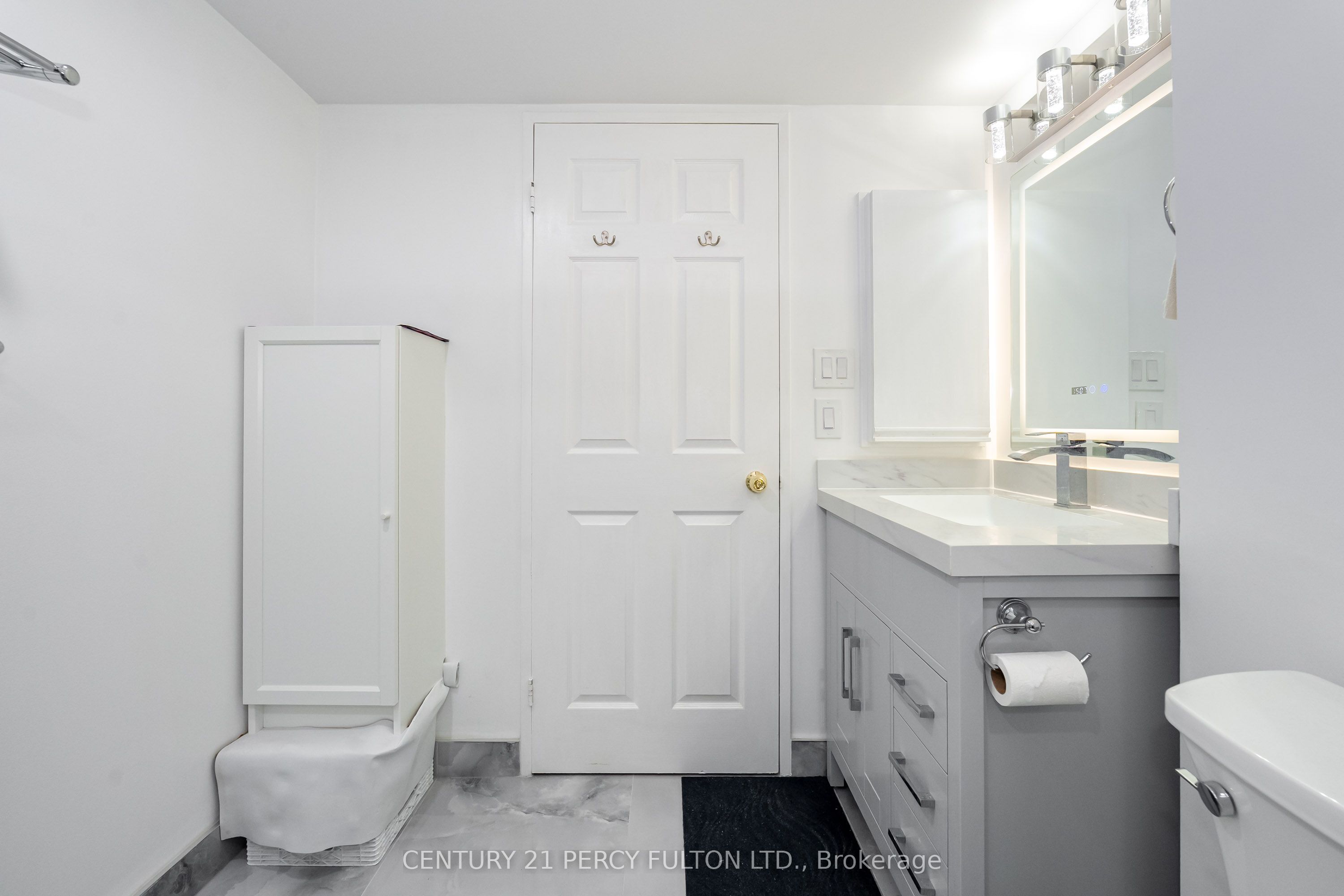30 Thunder Grove 1008 Property Photo 20
