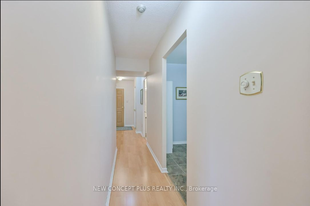2 Westney Road N 301 Property Photo 11