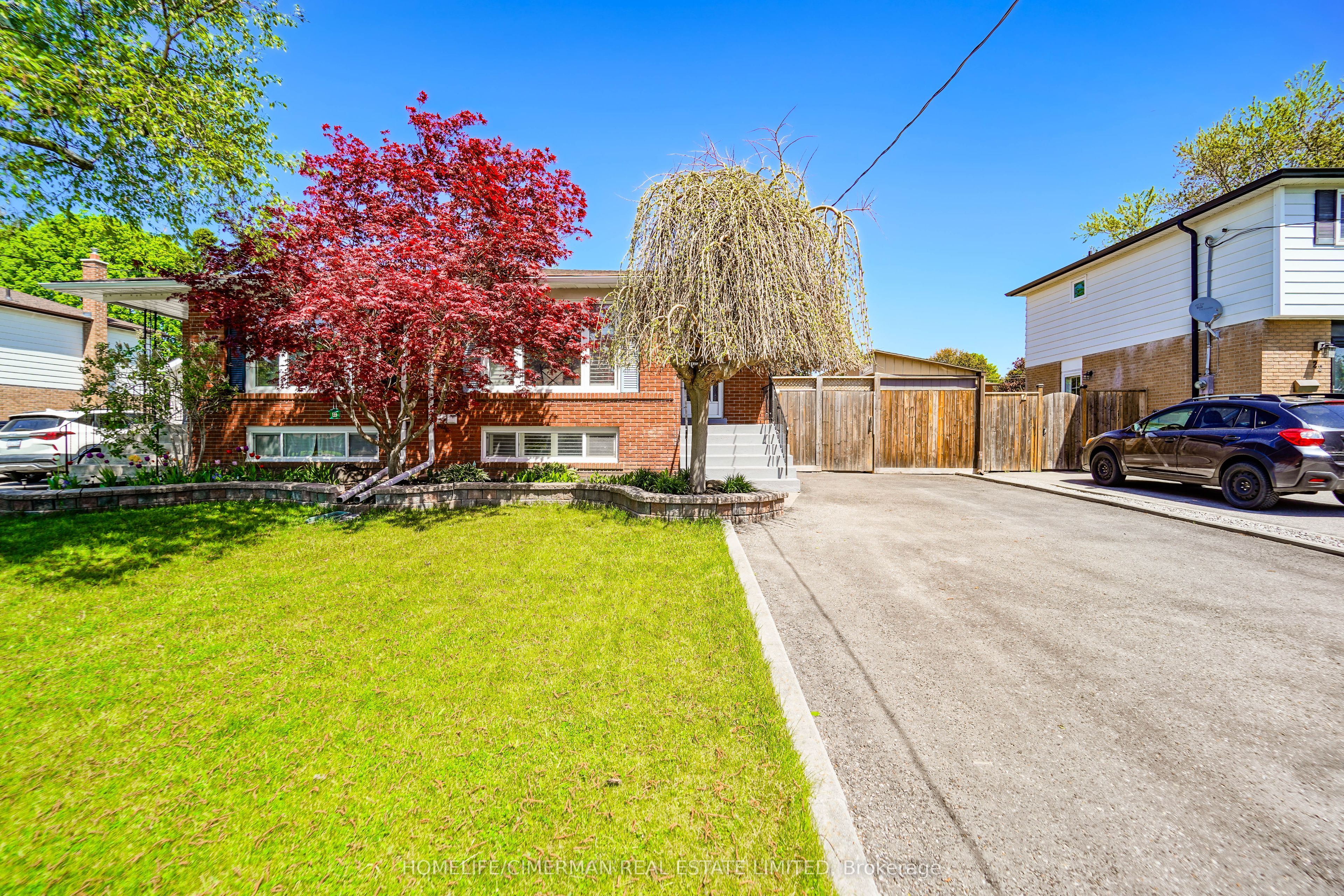 20 Lawrence Crescent Property Photo 4