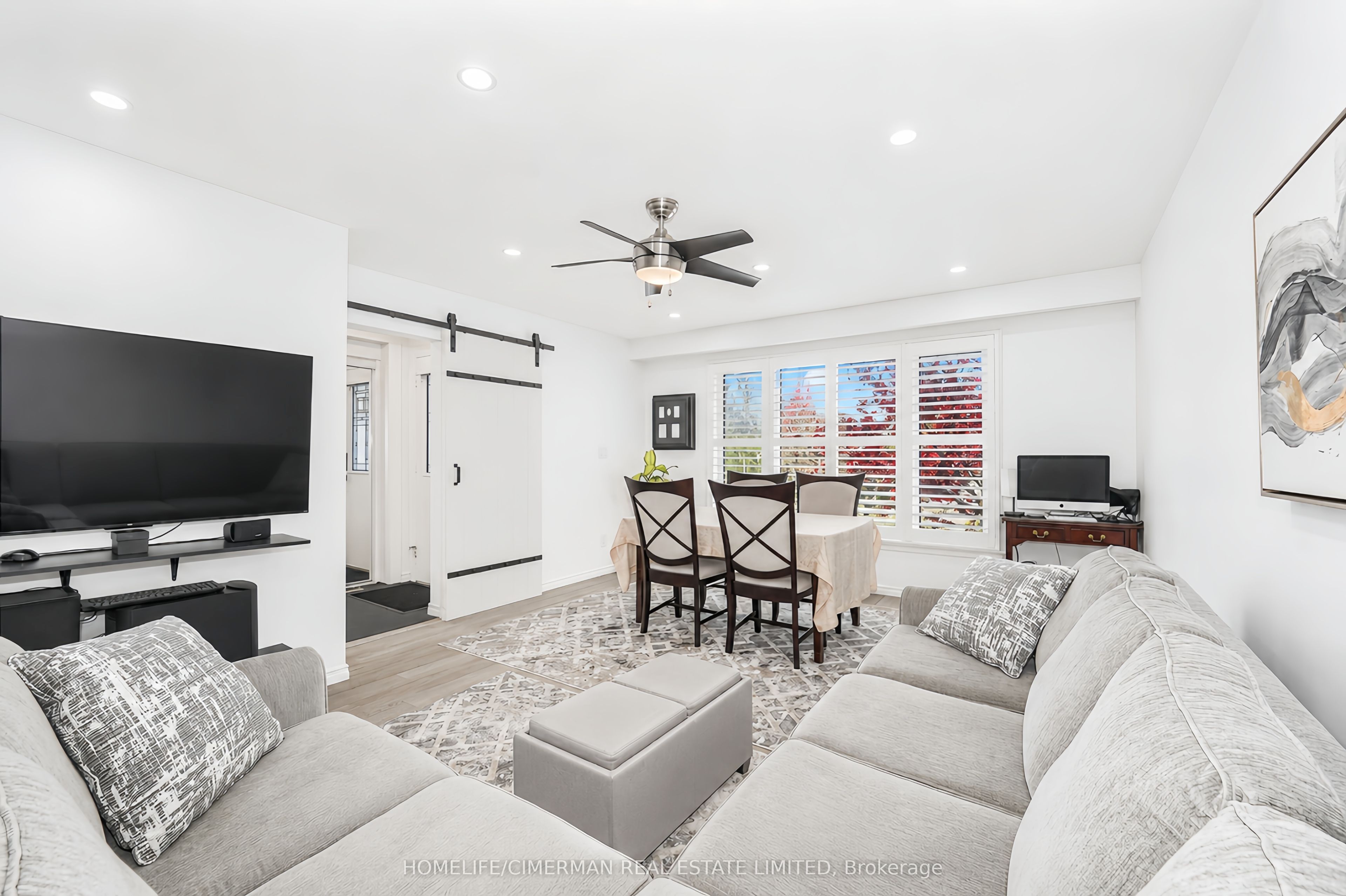 20 Lawrence Crescent Property Photo 6