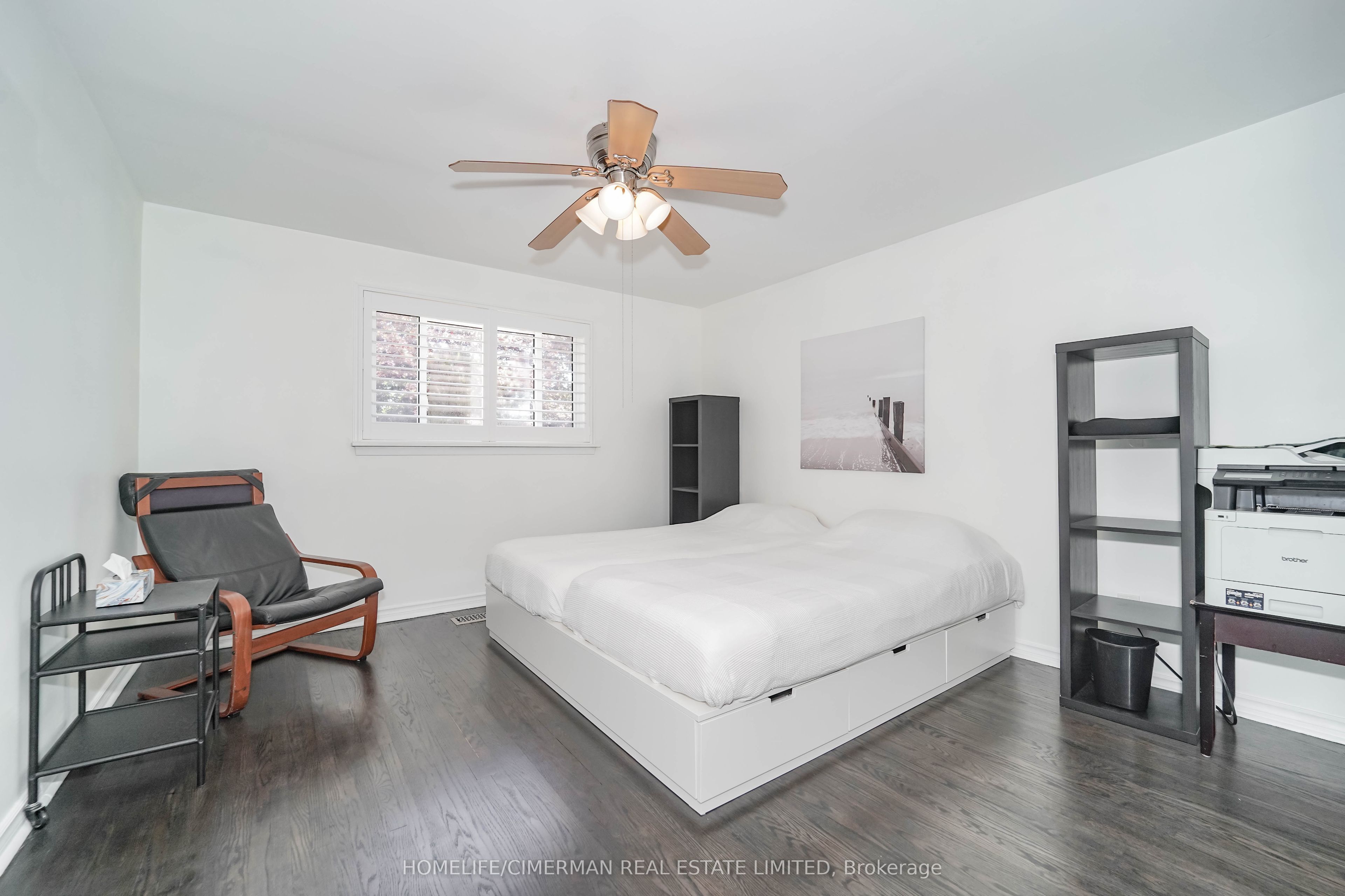 20 Lawrence Crescent Property Photo 16