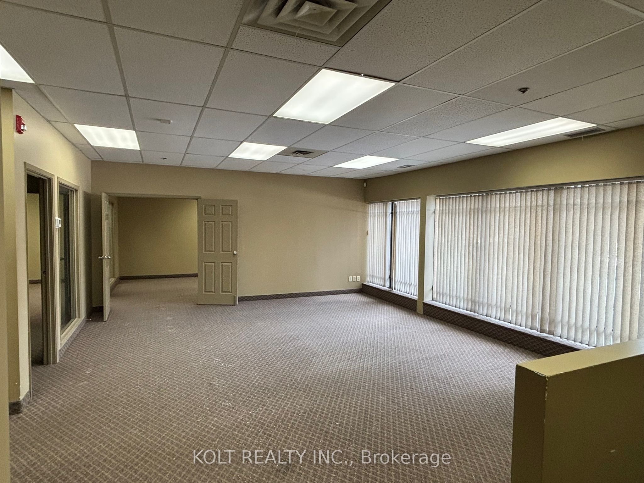 465 Milner Avenue 4 Property Photo 6