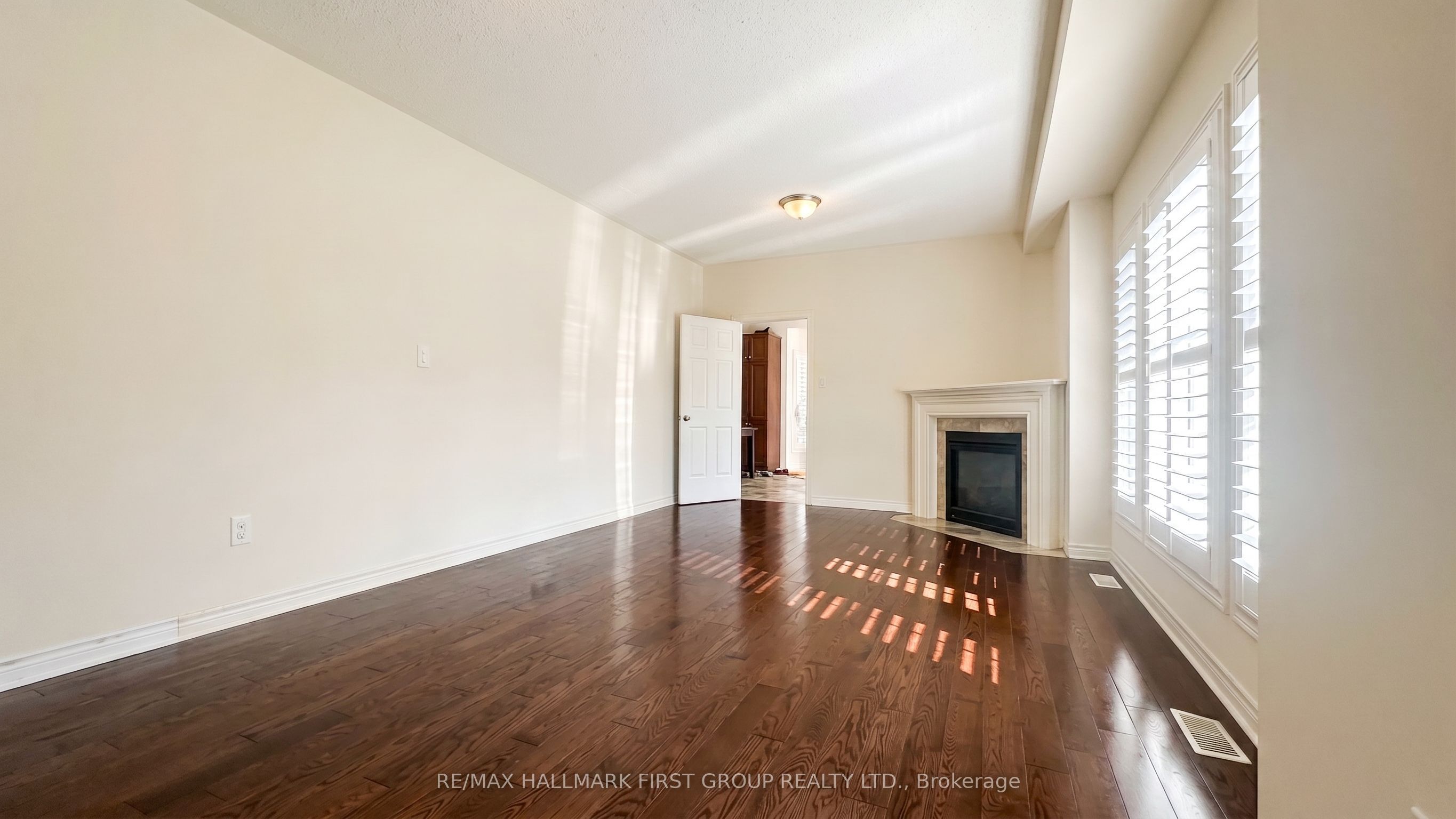 40 Crellin (first Floor) Street Property Photo 10