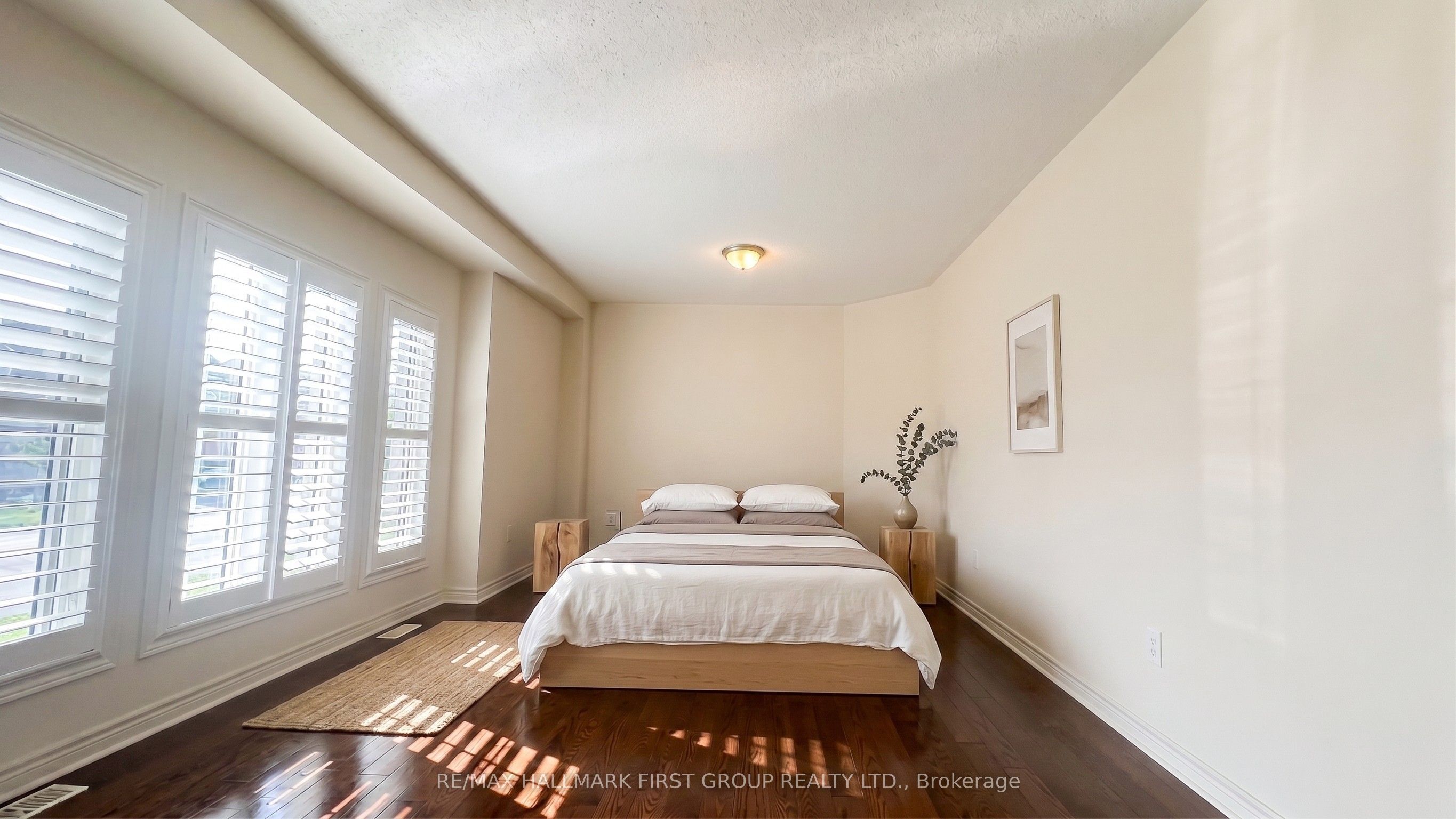 40 Crellin (first Floor) Street Property Photo 12