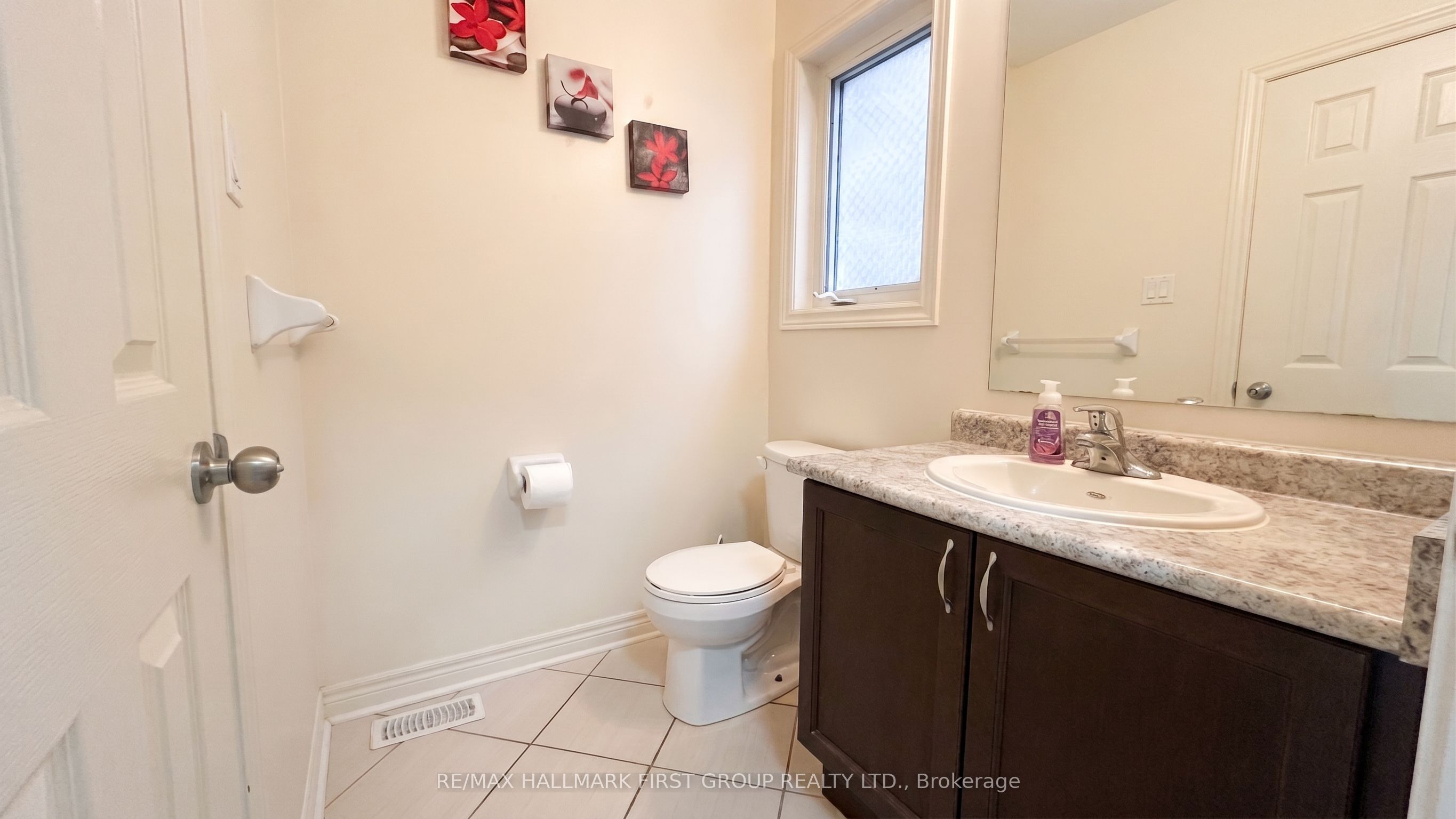 40 Crellin (first Floor) Street Property Photo 21
