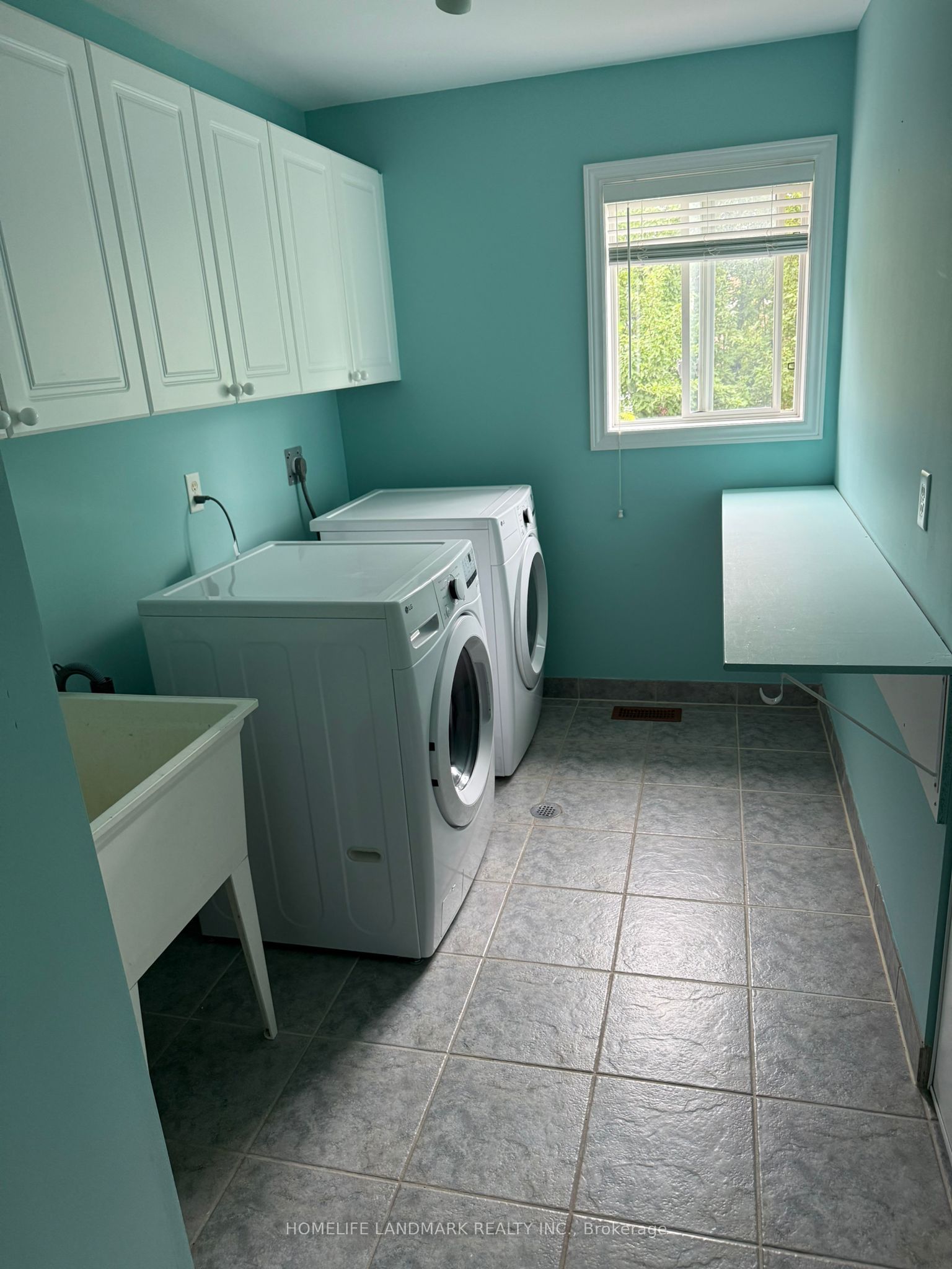 18 Hoppe Street Property Photo 28