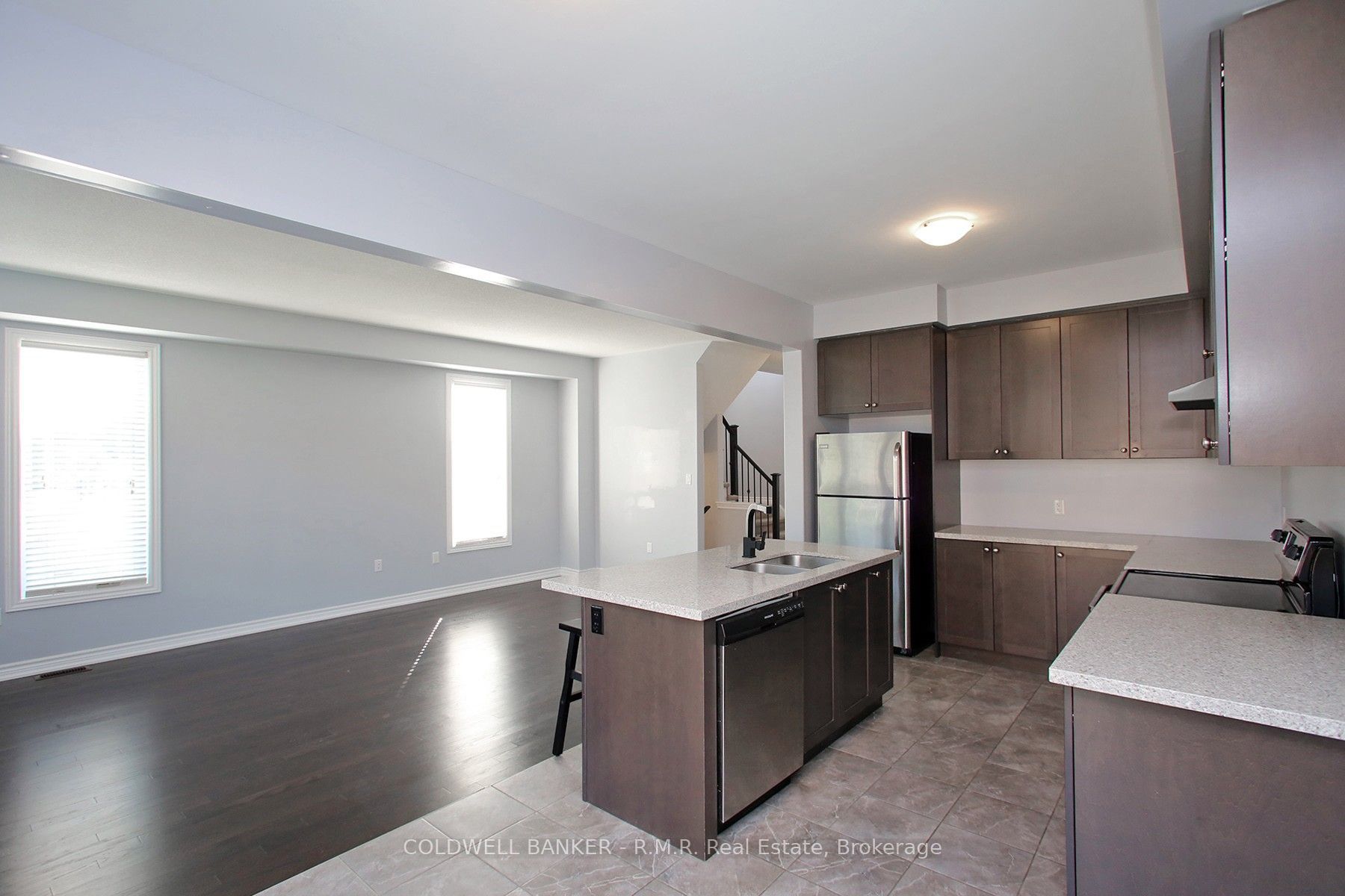 30 Moses Crescent Property Photo 8