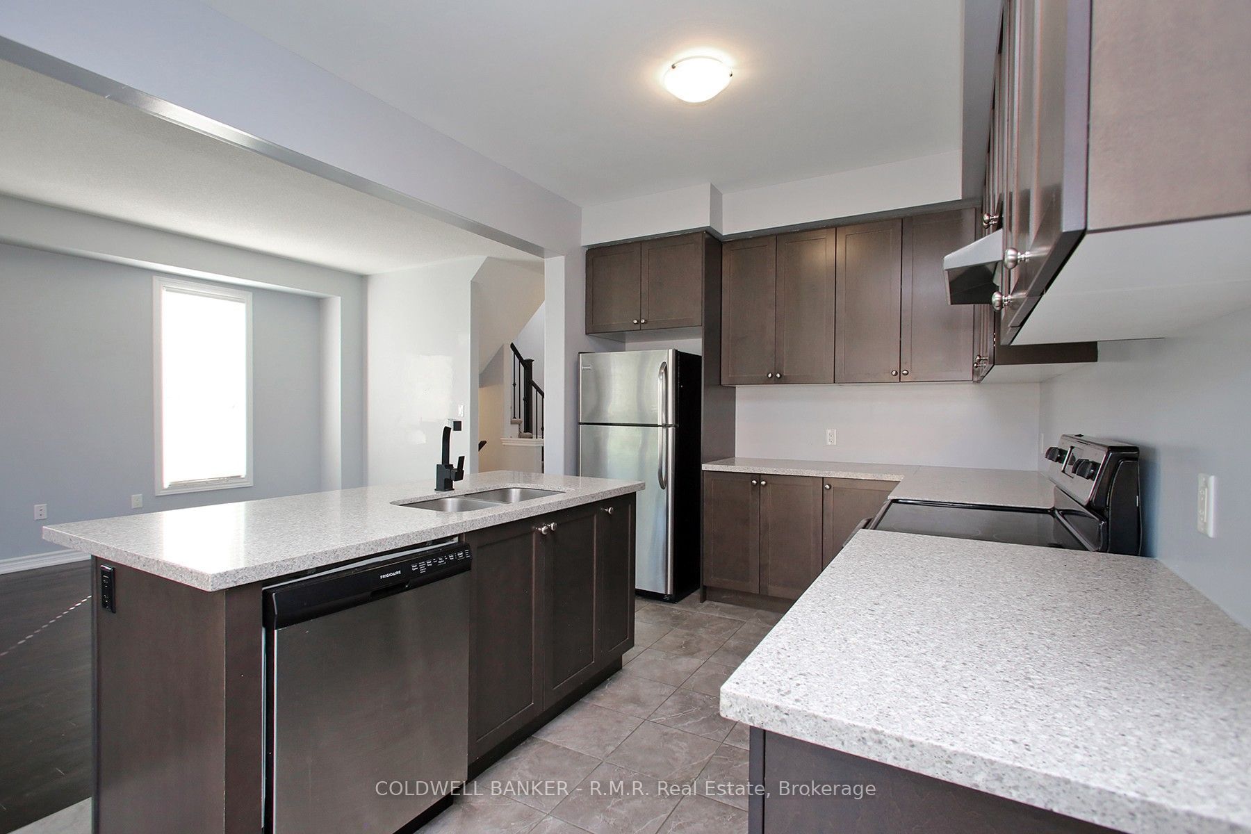30 Moses Crescent Property Photo 11