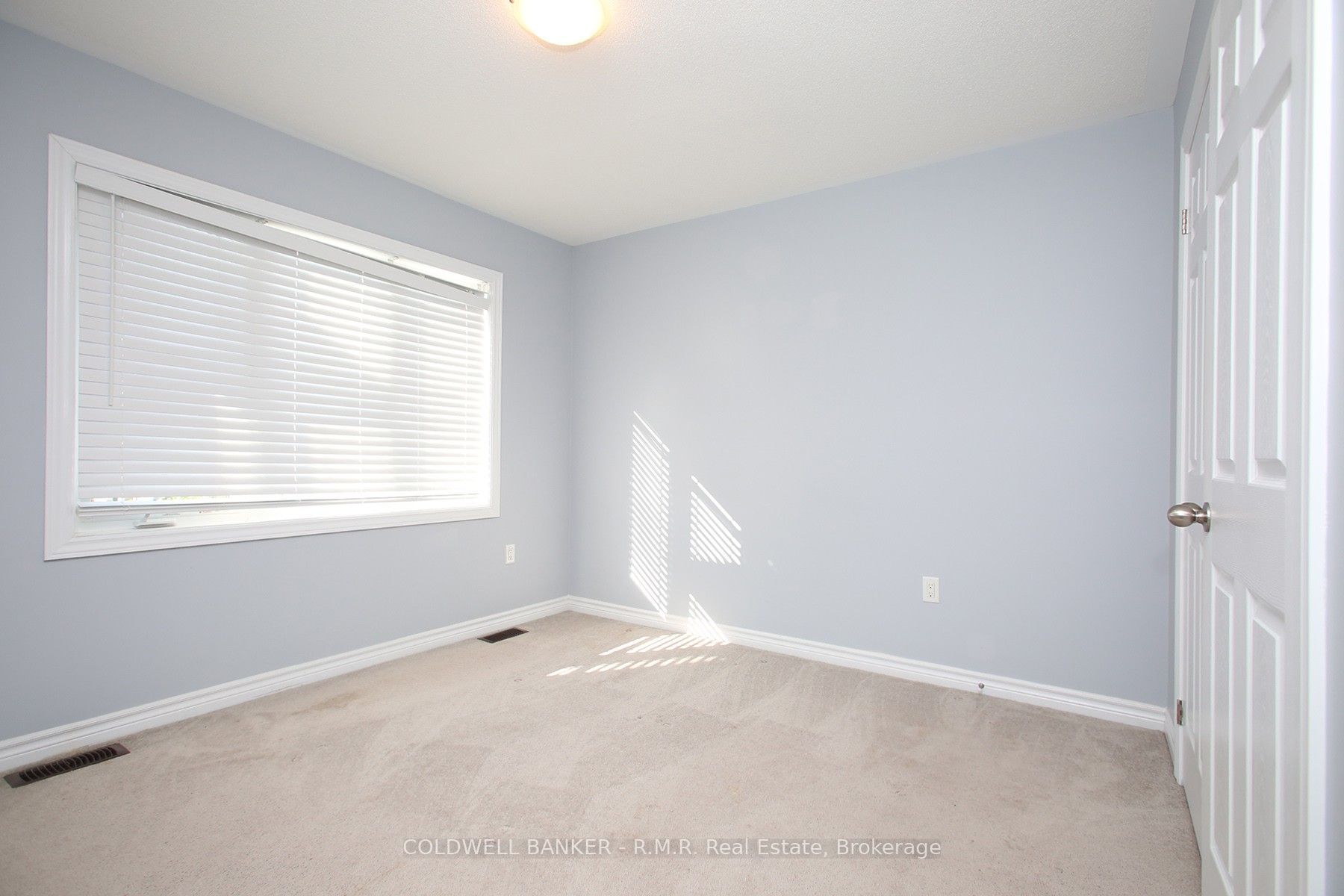 30 Moses Crescent Property Photo 19