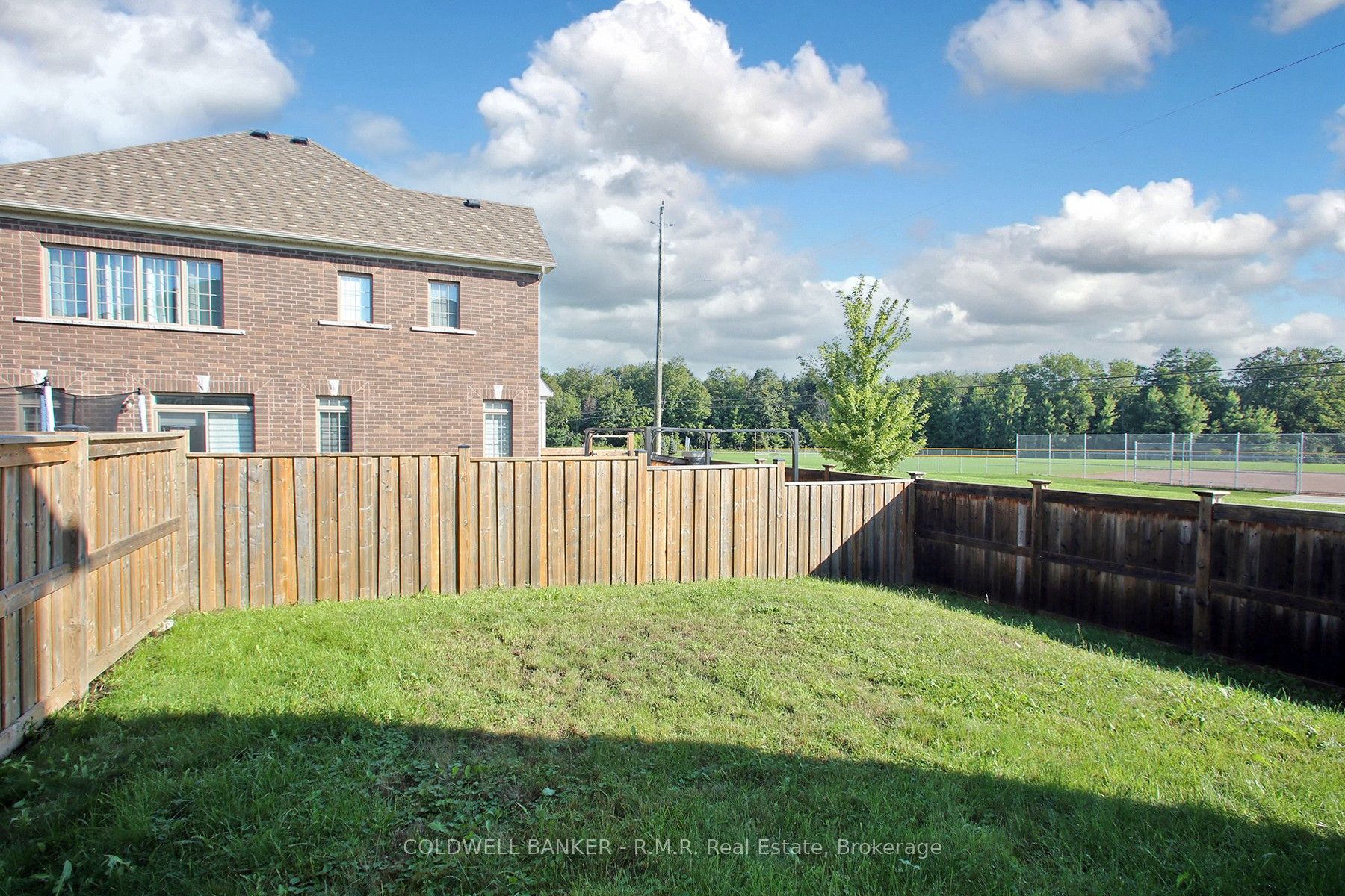 30 Moses Crescent Property Photo 26