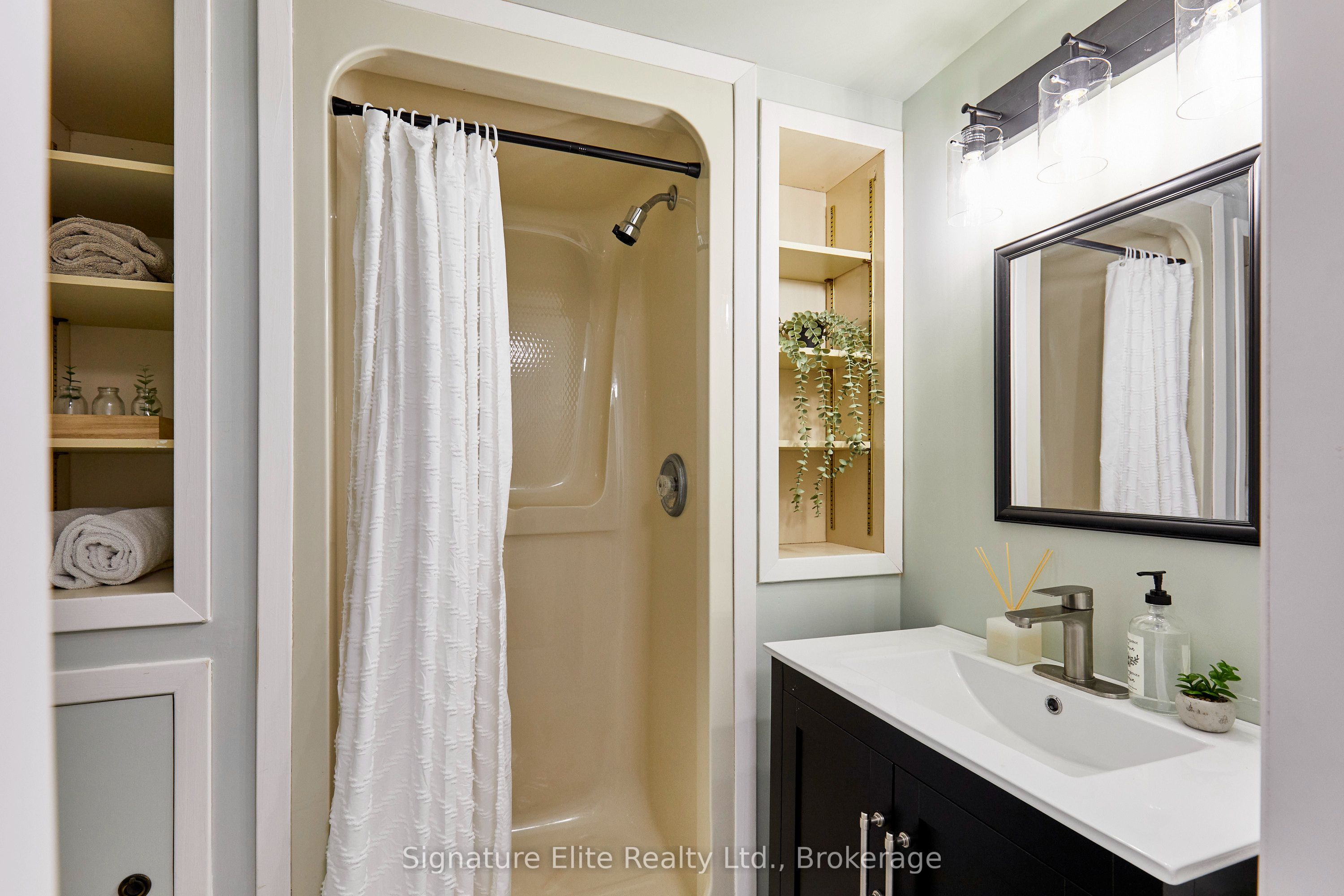 56 Pine Point Lane Property Photo 33