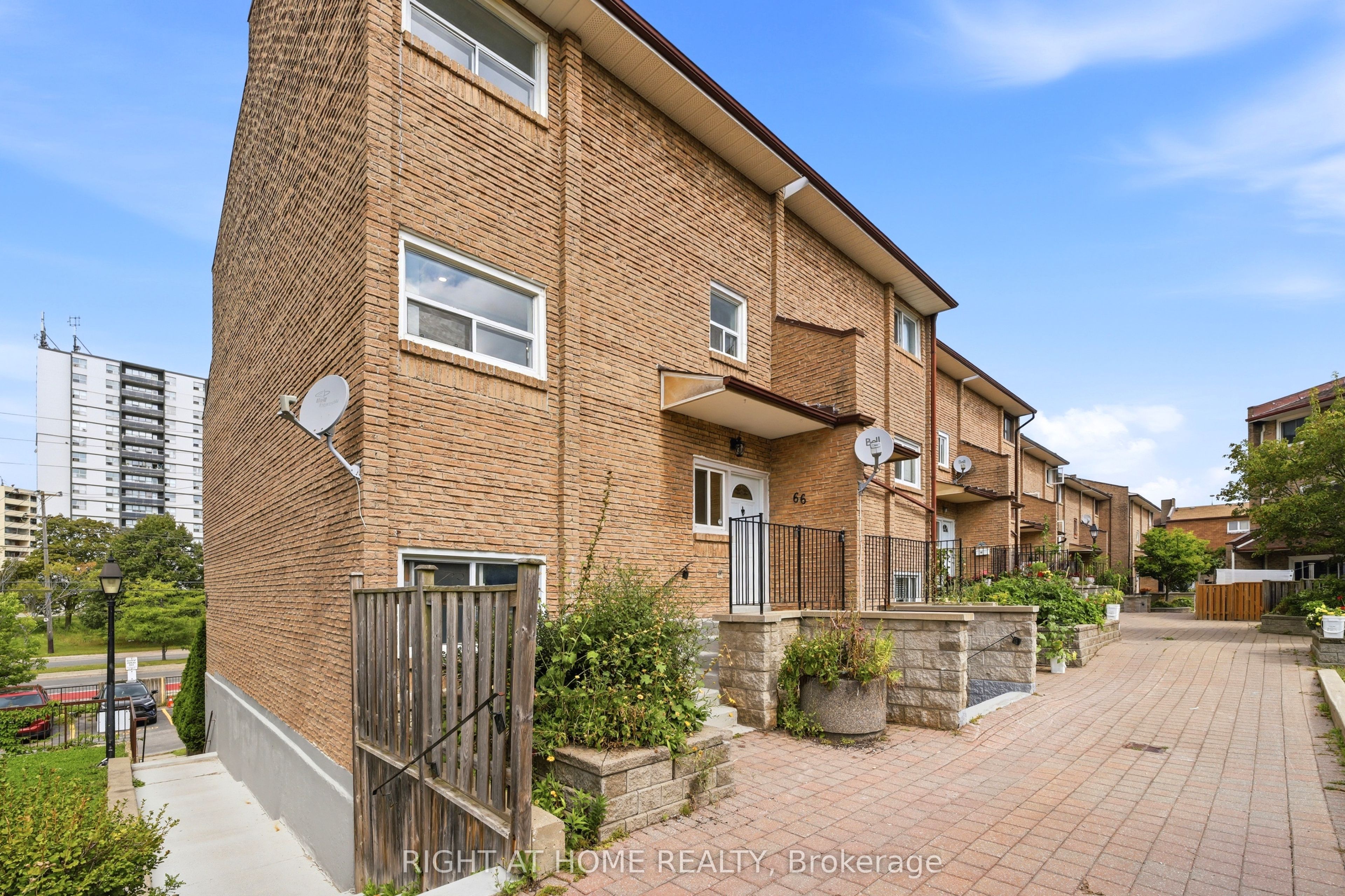 91 Muir Drive 66 Property Photo 1