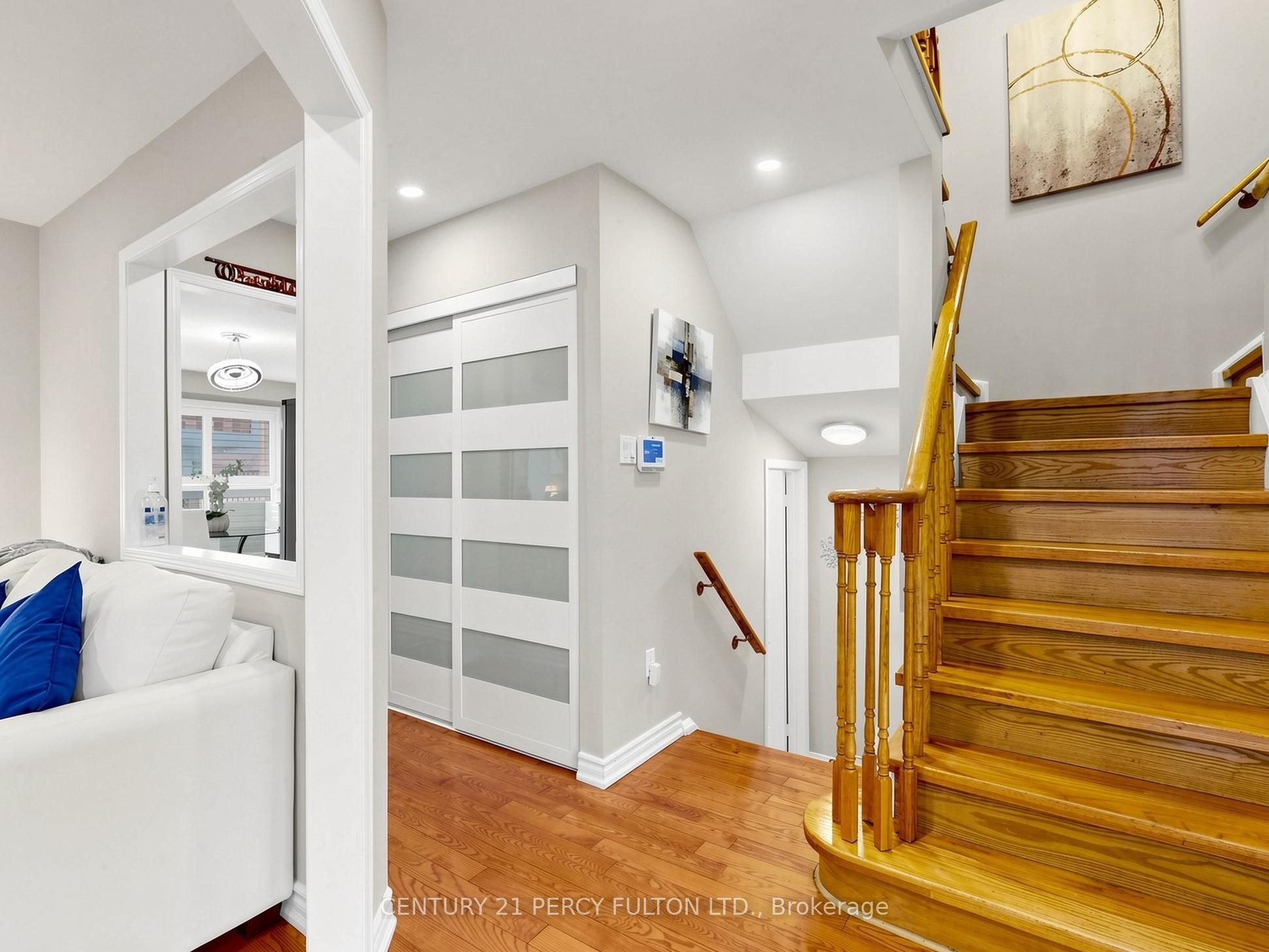 2052 Blue Ridge Crescent Property Photo 16