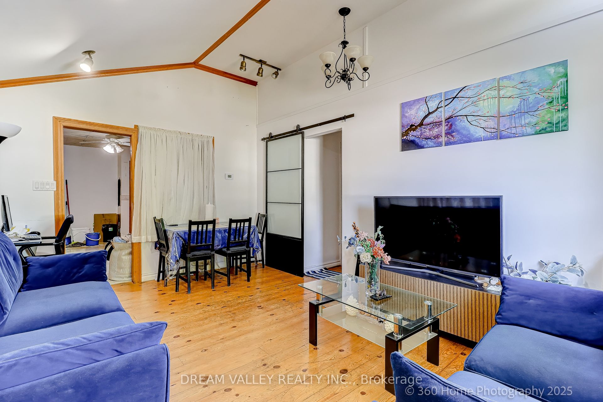 96 Laurel Avenue Property Photo 3