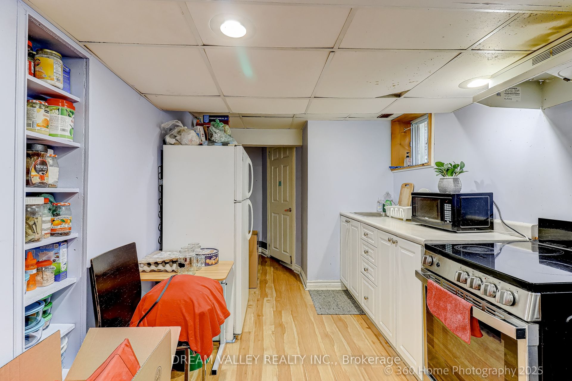 96 Laurel Avenue Property Photo 16