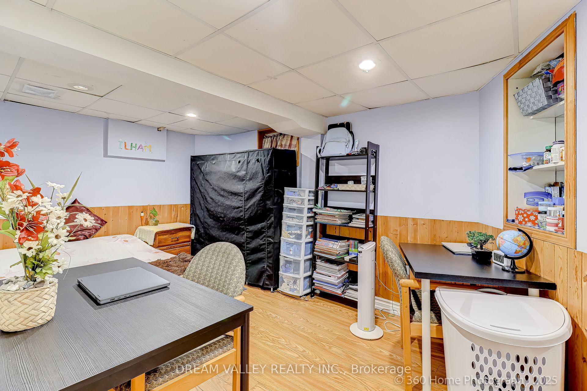 96 Laurel Avenue Property Photo 18