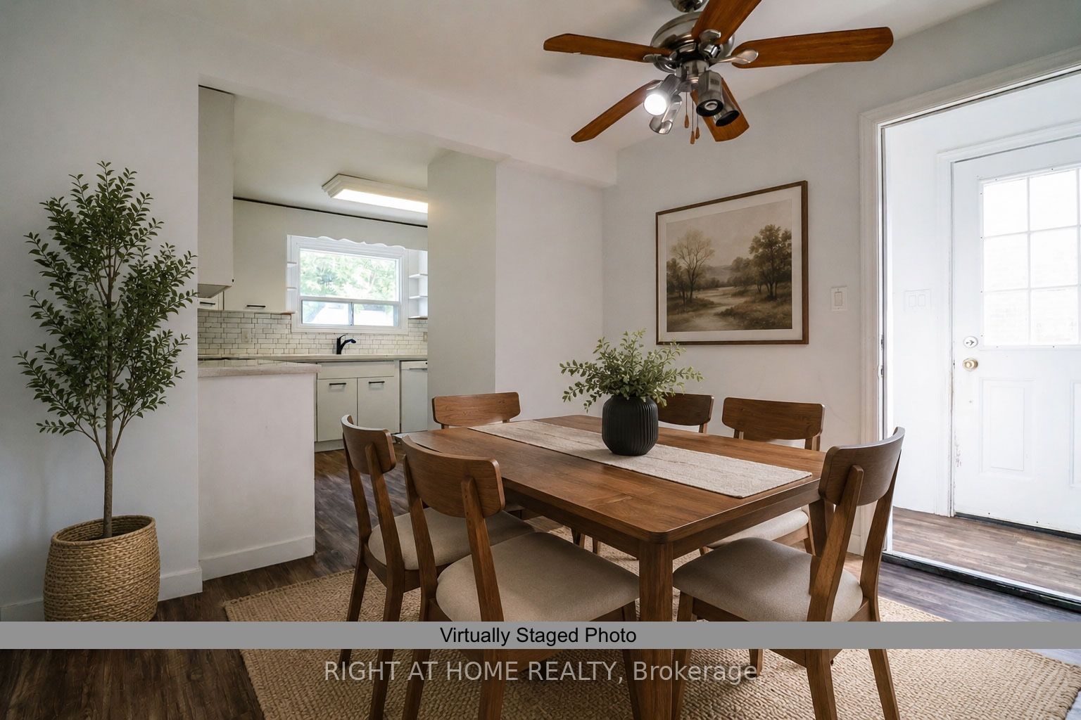 1327 Commerce Street Property Photo 9
