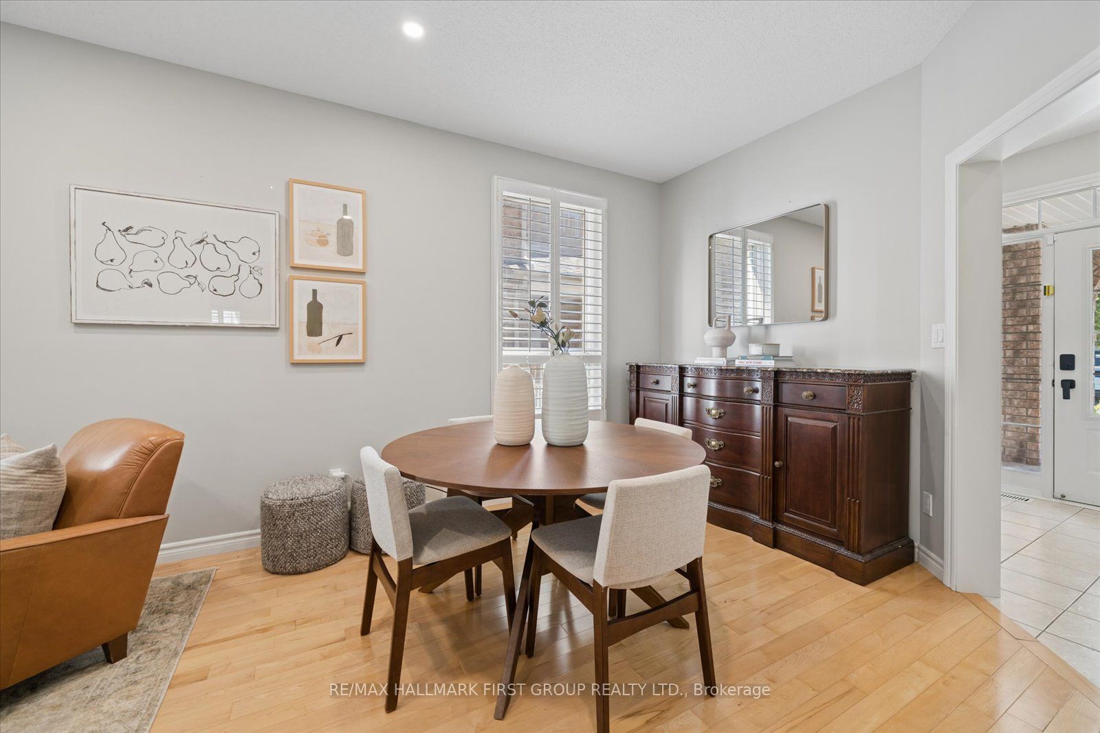 9 Pebblebrook Crescent Property Photo 6