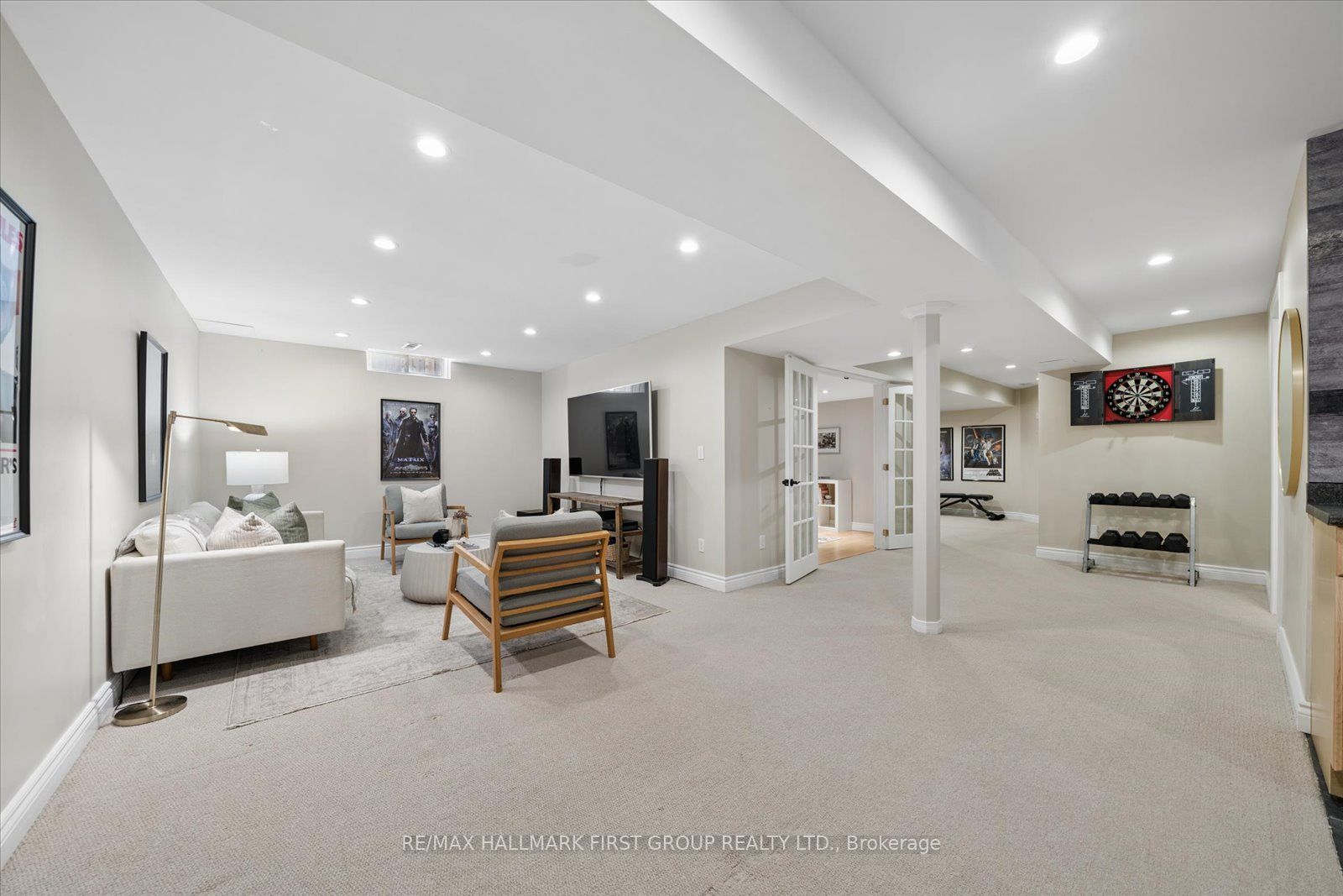 9 Pebblebrook Crescent Property Photo 31