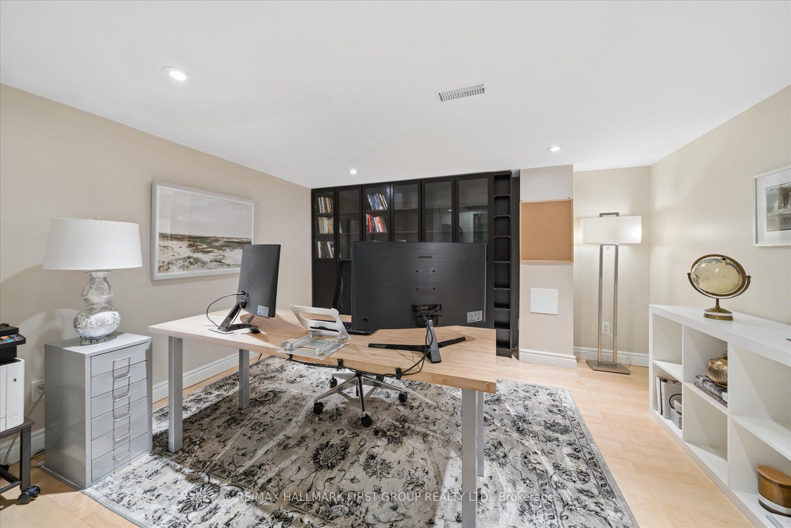 9 Pebblebrook Crescent Property Photo 34