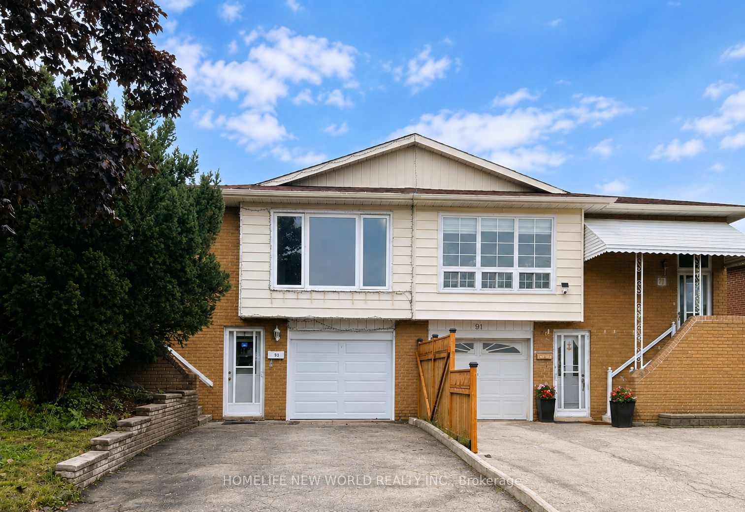 93 Crayford Drive Property Photo 1