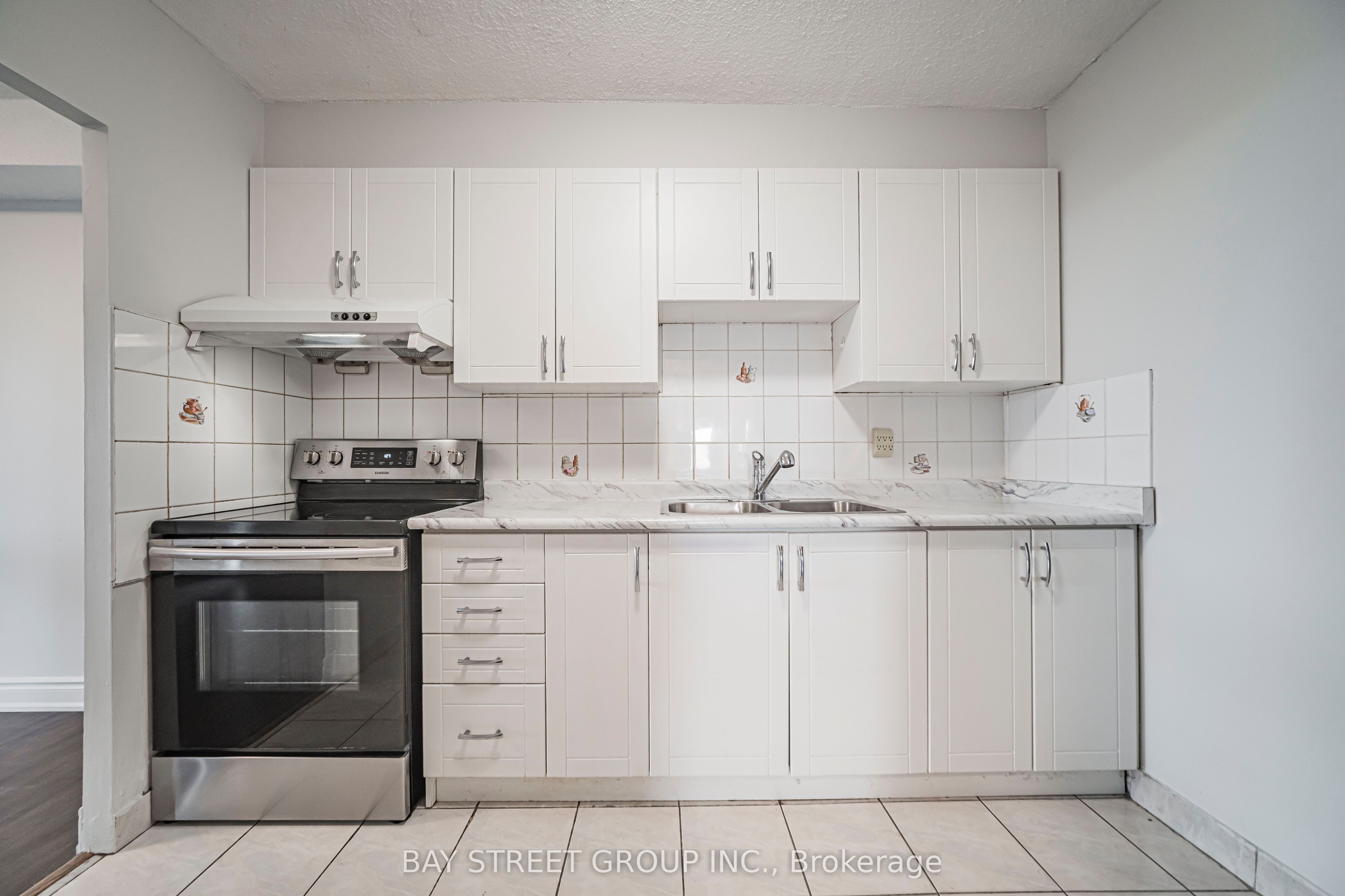 4101 Sheppard Avenue E 1401 Property Photo 9