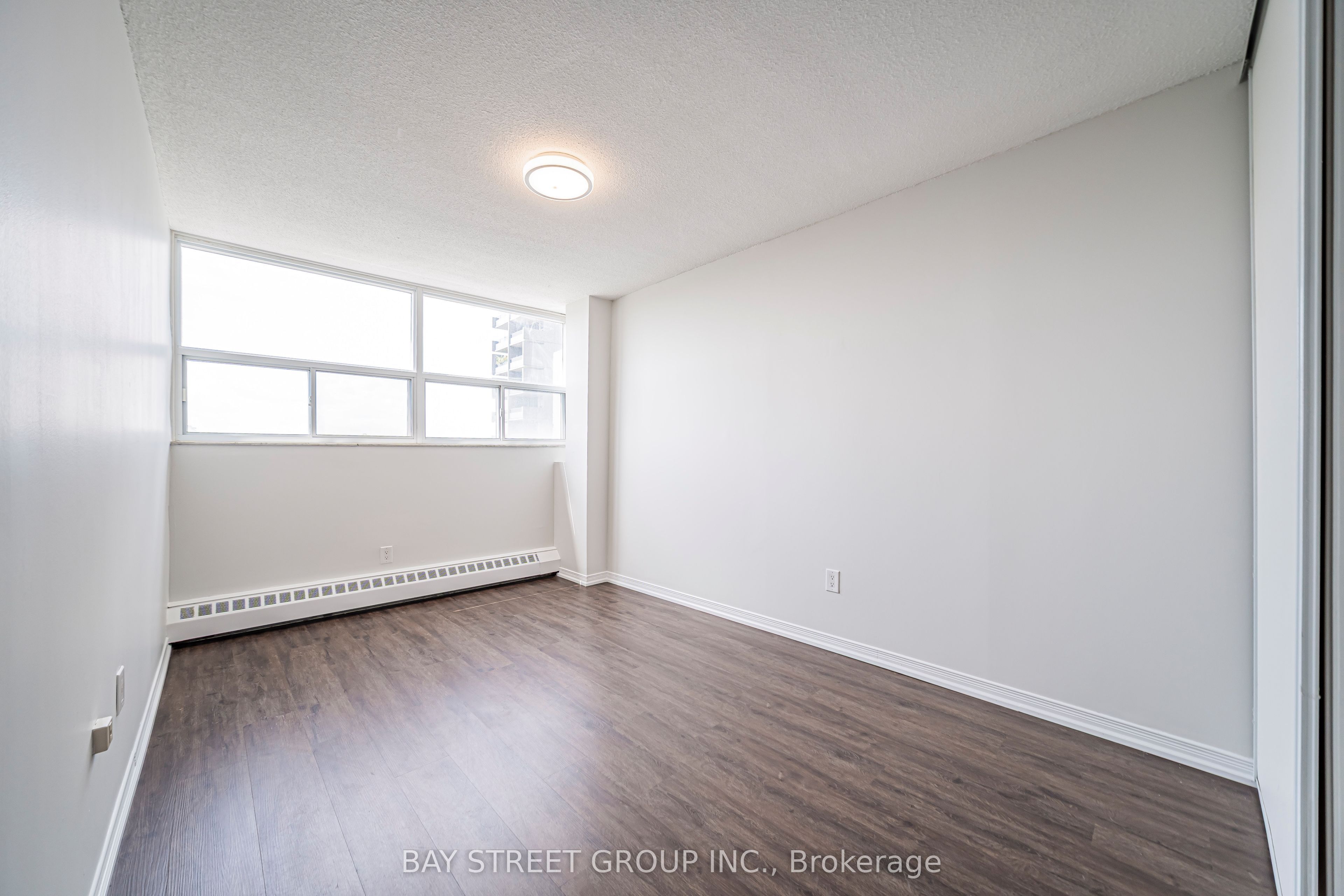4101 Sheppard Avenue E 1401 Property Photo 26
