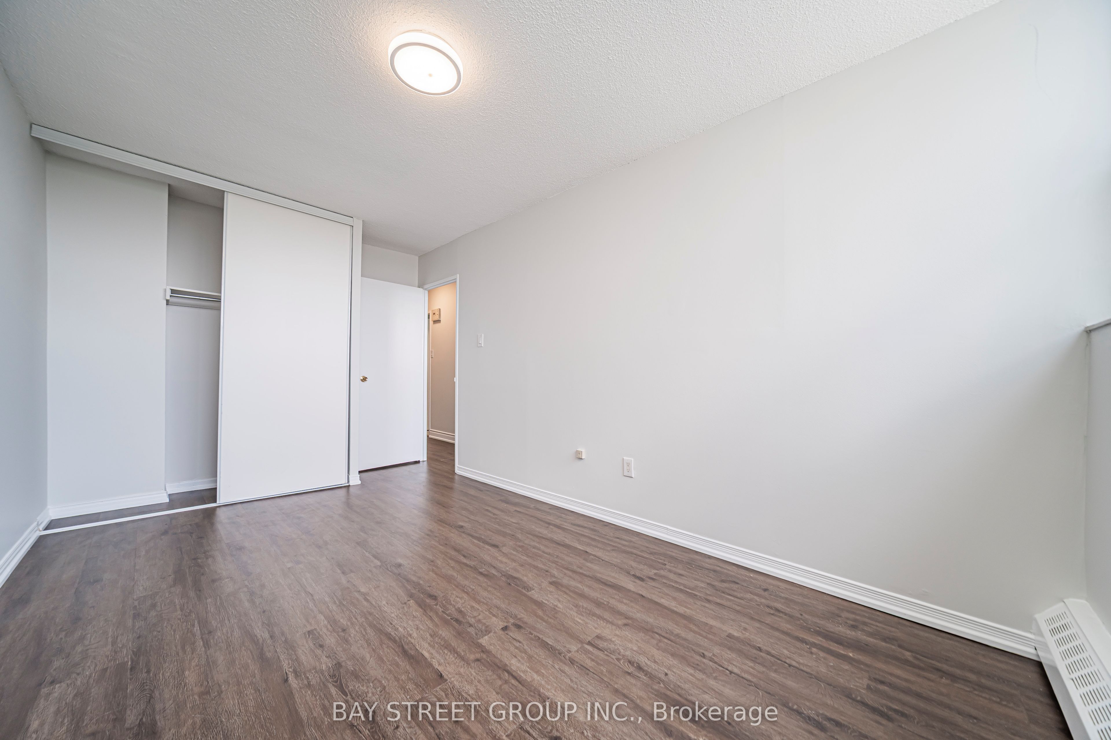 4101 Sheppard Avenue E 1401 Property Photo 27