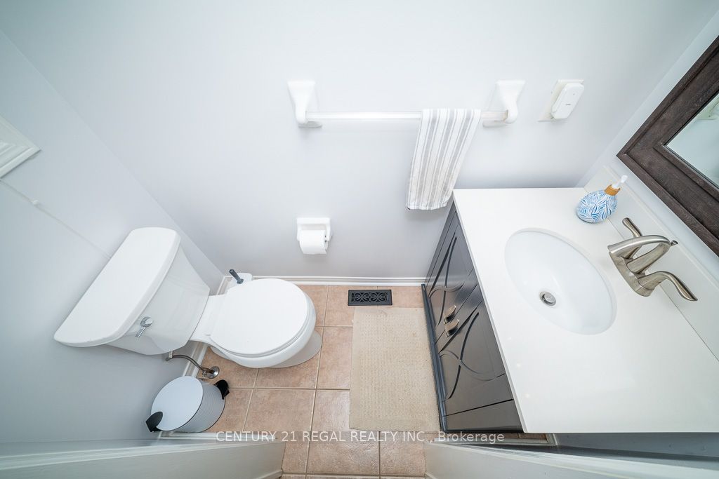 1218 Monica Cook Place Property Photo 5