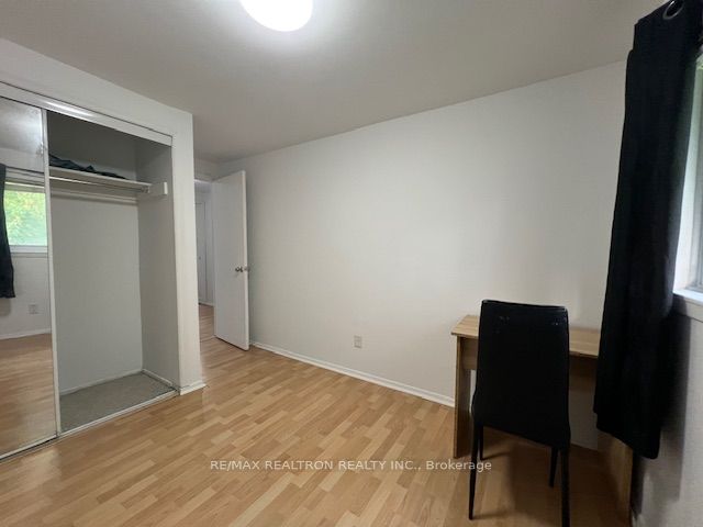 47 Horseley Hill Drive Upper Property Photo 12