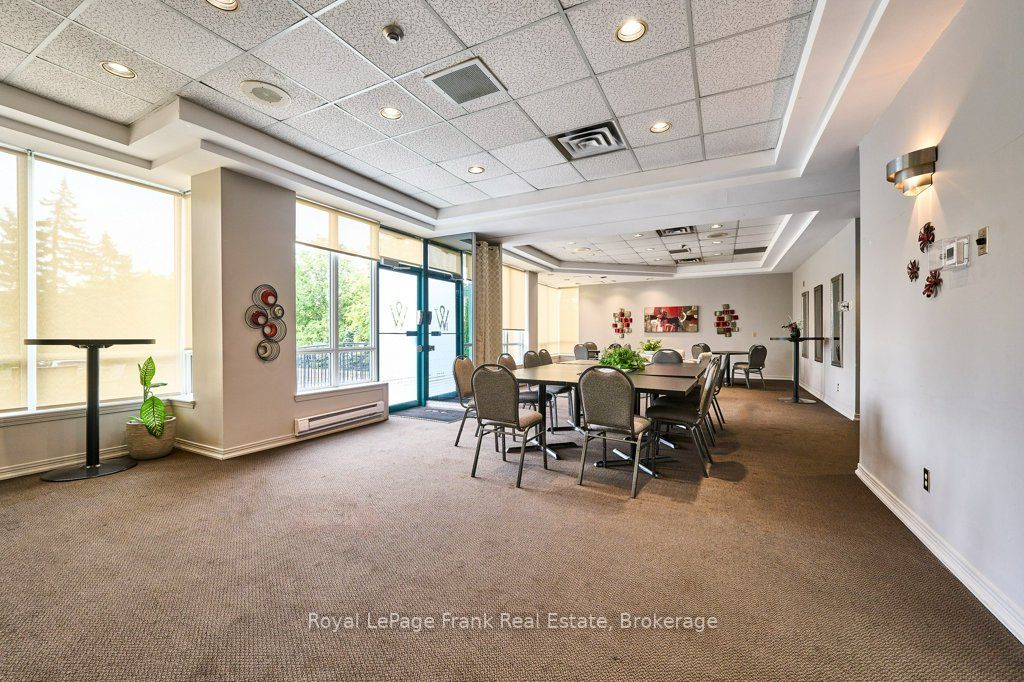 711 Rossland Road E 806 Property Photo 34