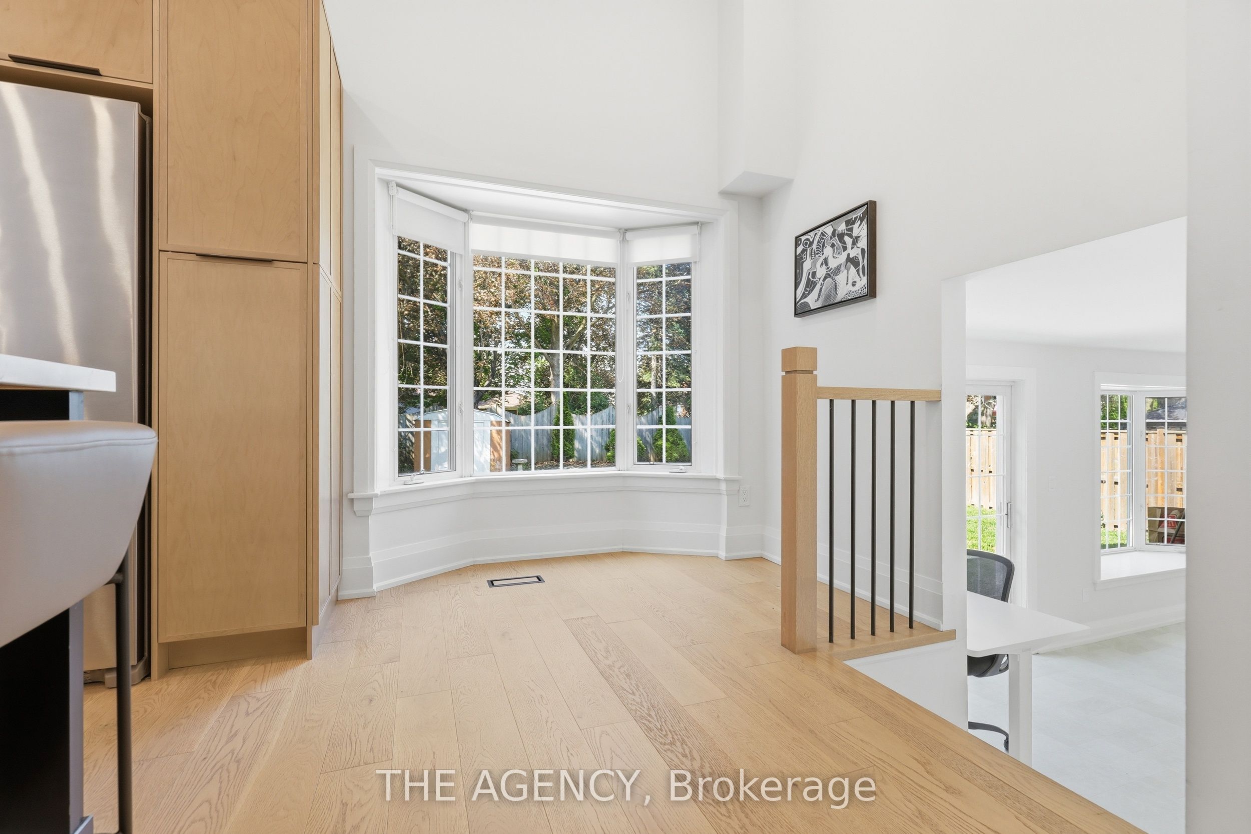 364 Adelaide Avenue E Property Photo 14