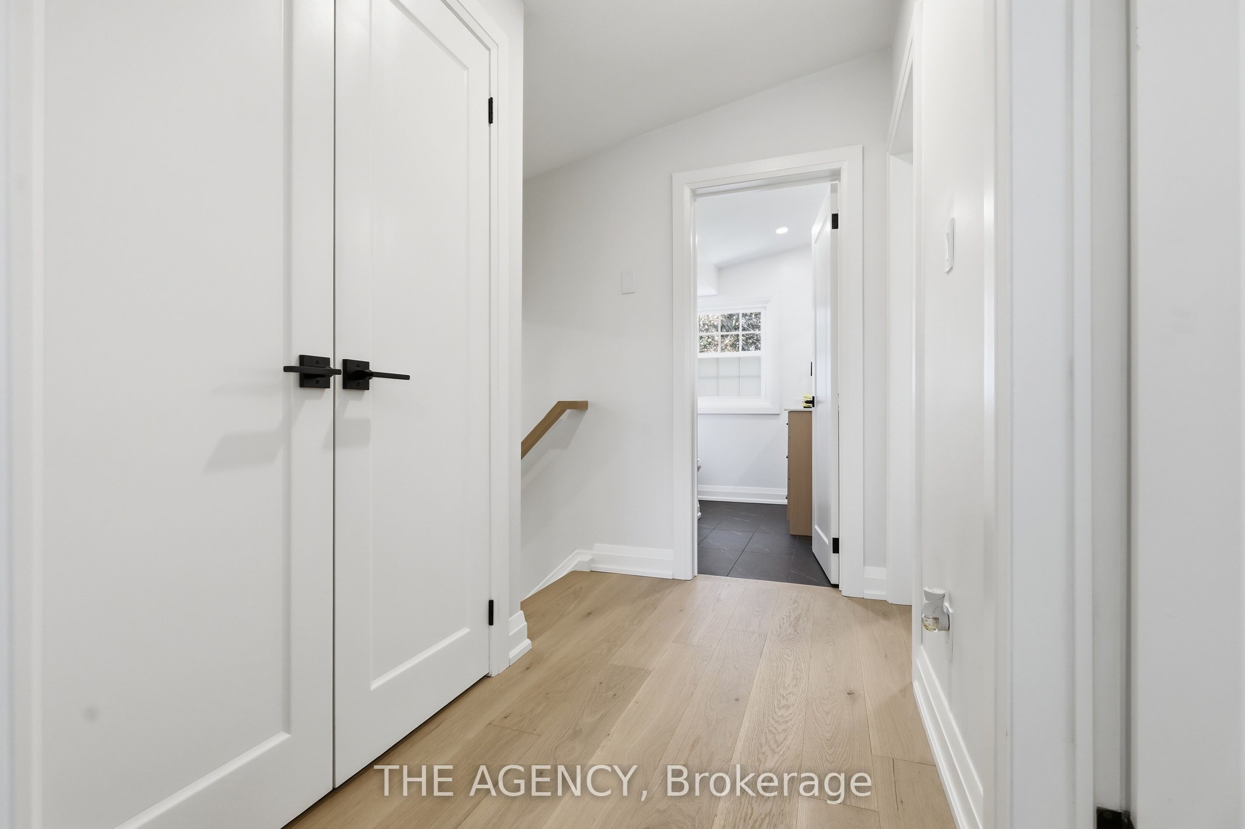 364 Adelaide Avenue E Property Photo 15