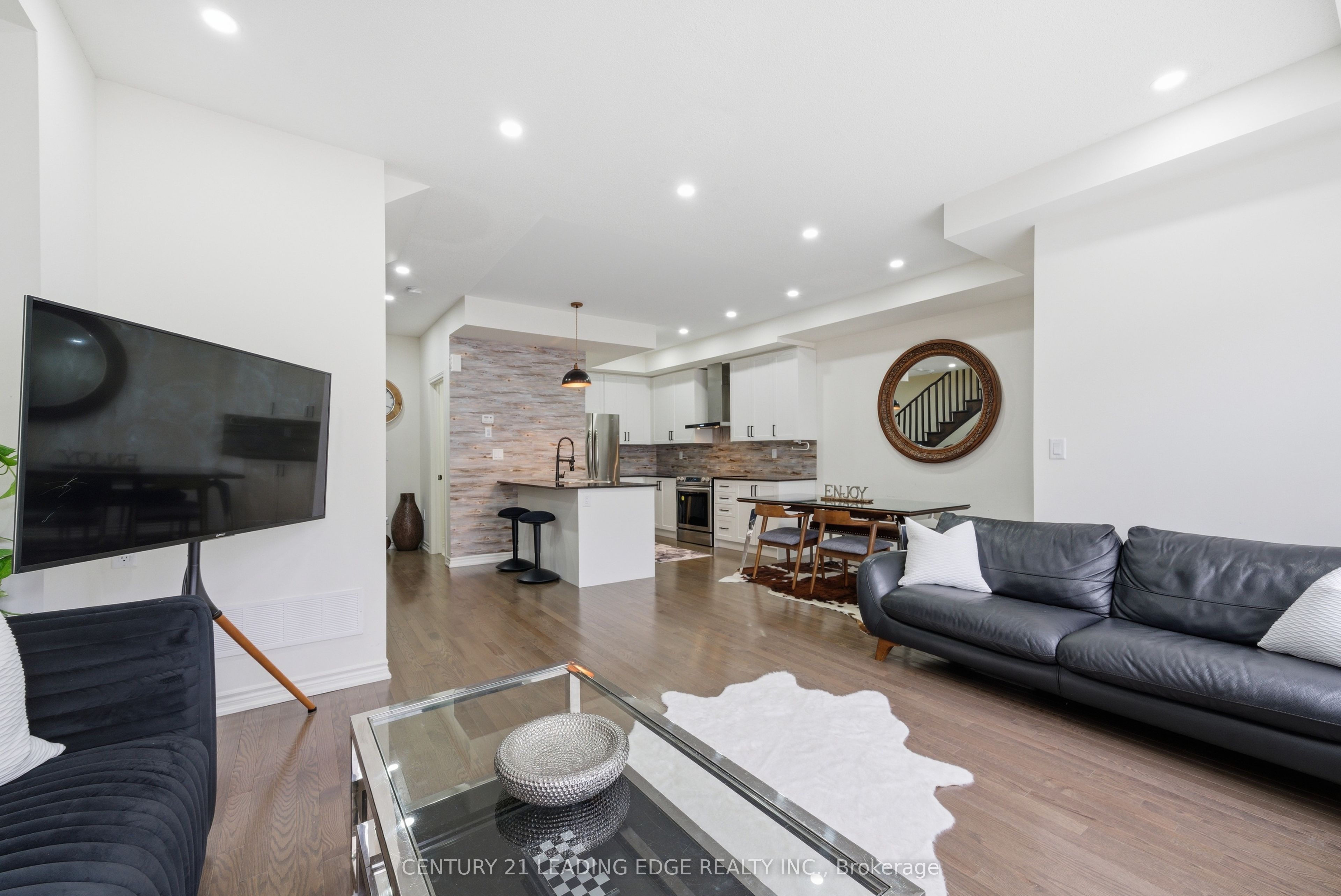 12 Coppini Lane Property Photo 9