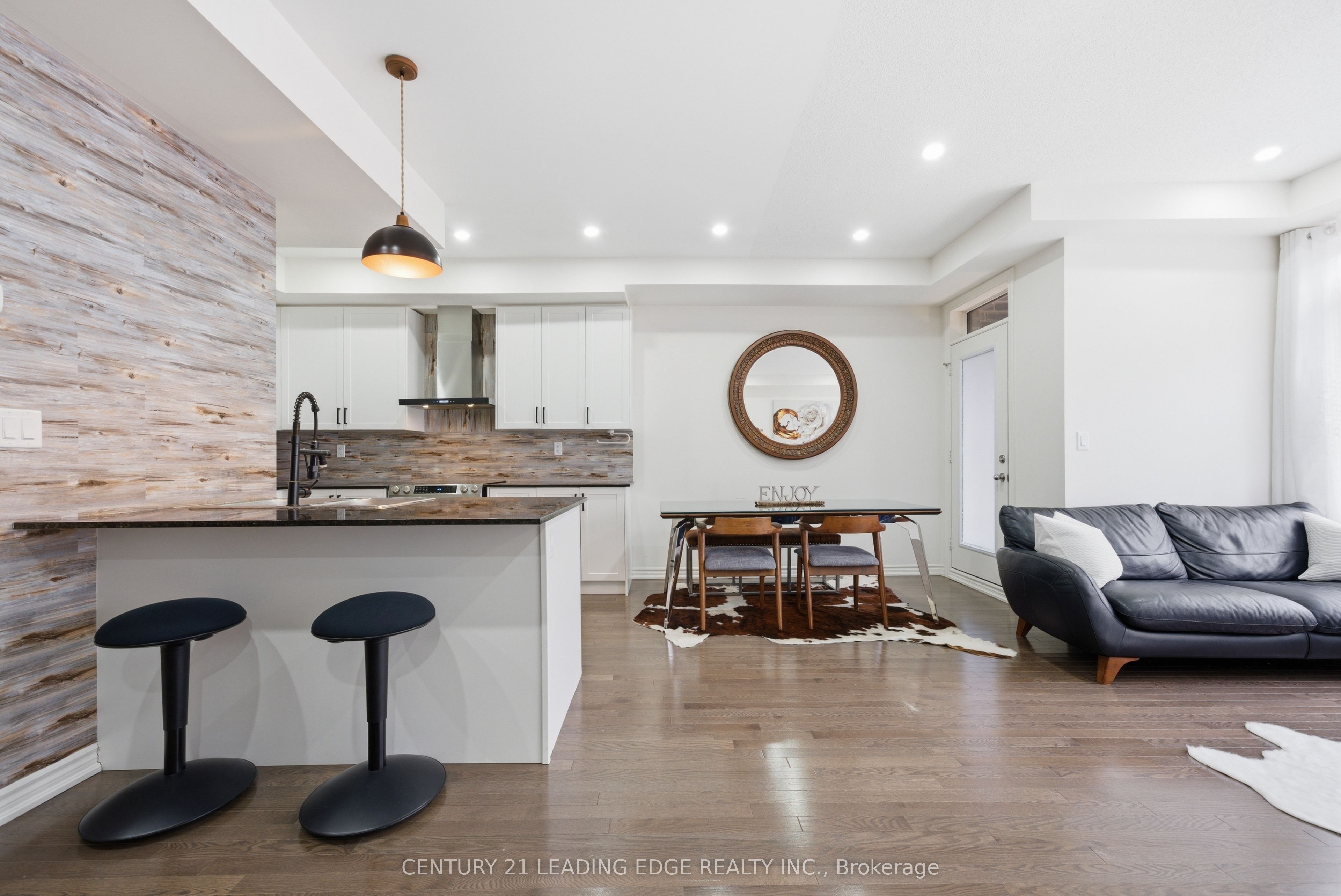 12 Coppini Lane Property Photo 10